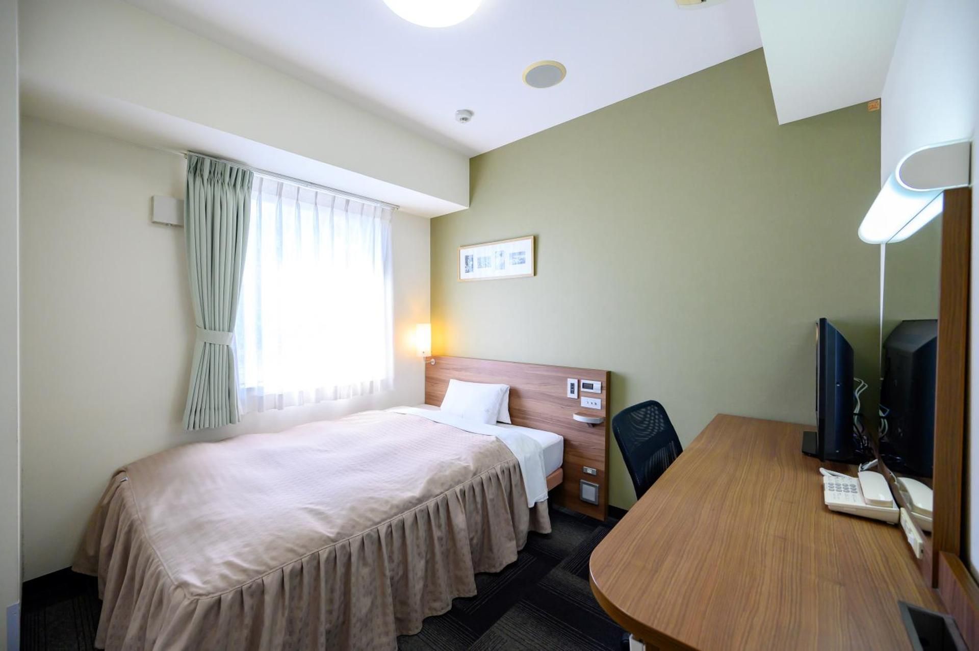 Deluxe Single Room - Smoking