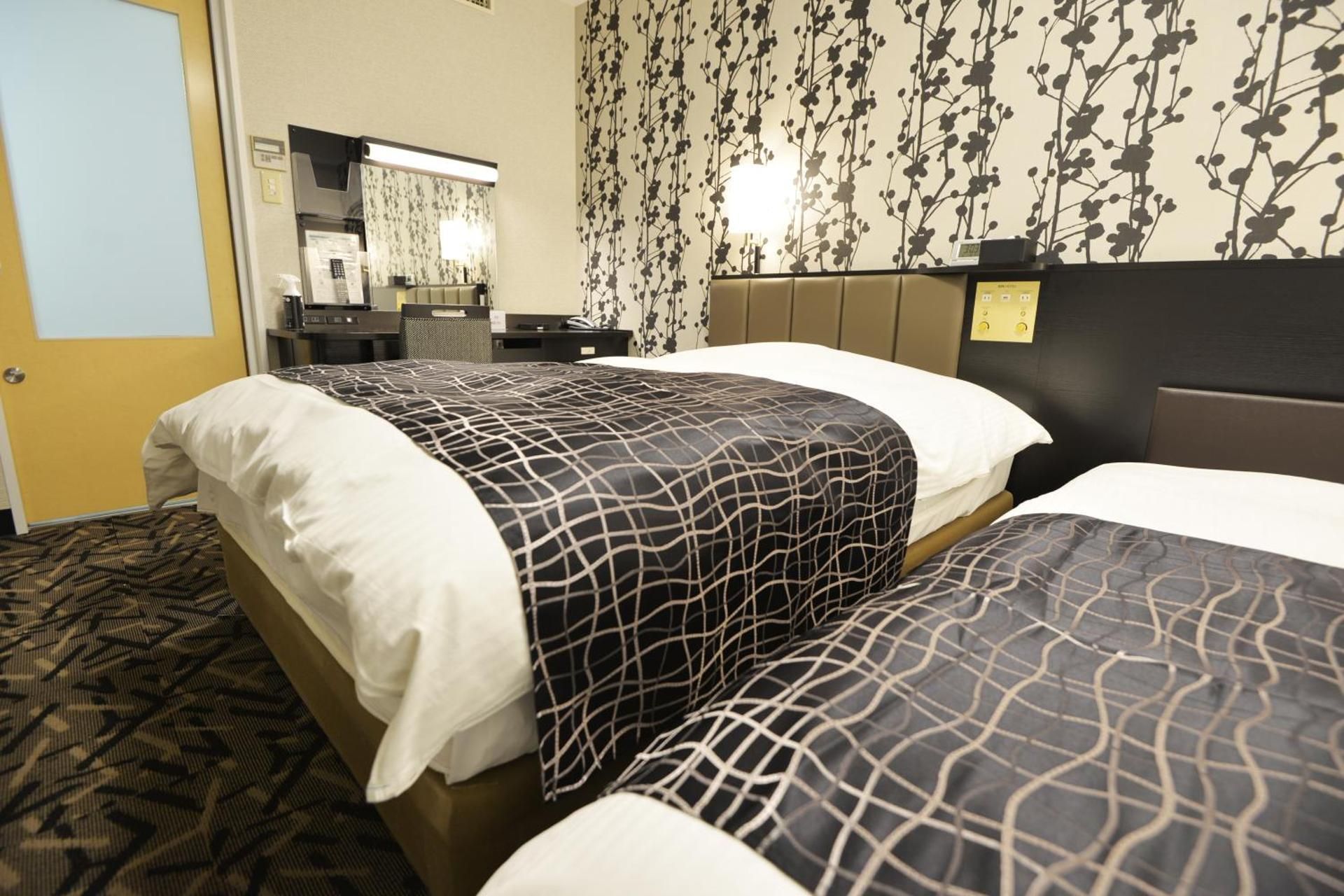 Small Twin Room