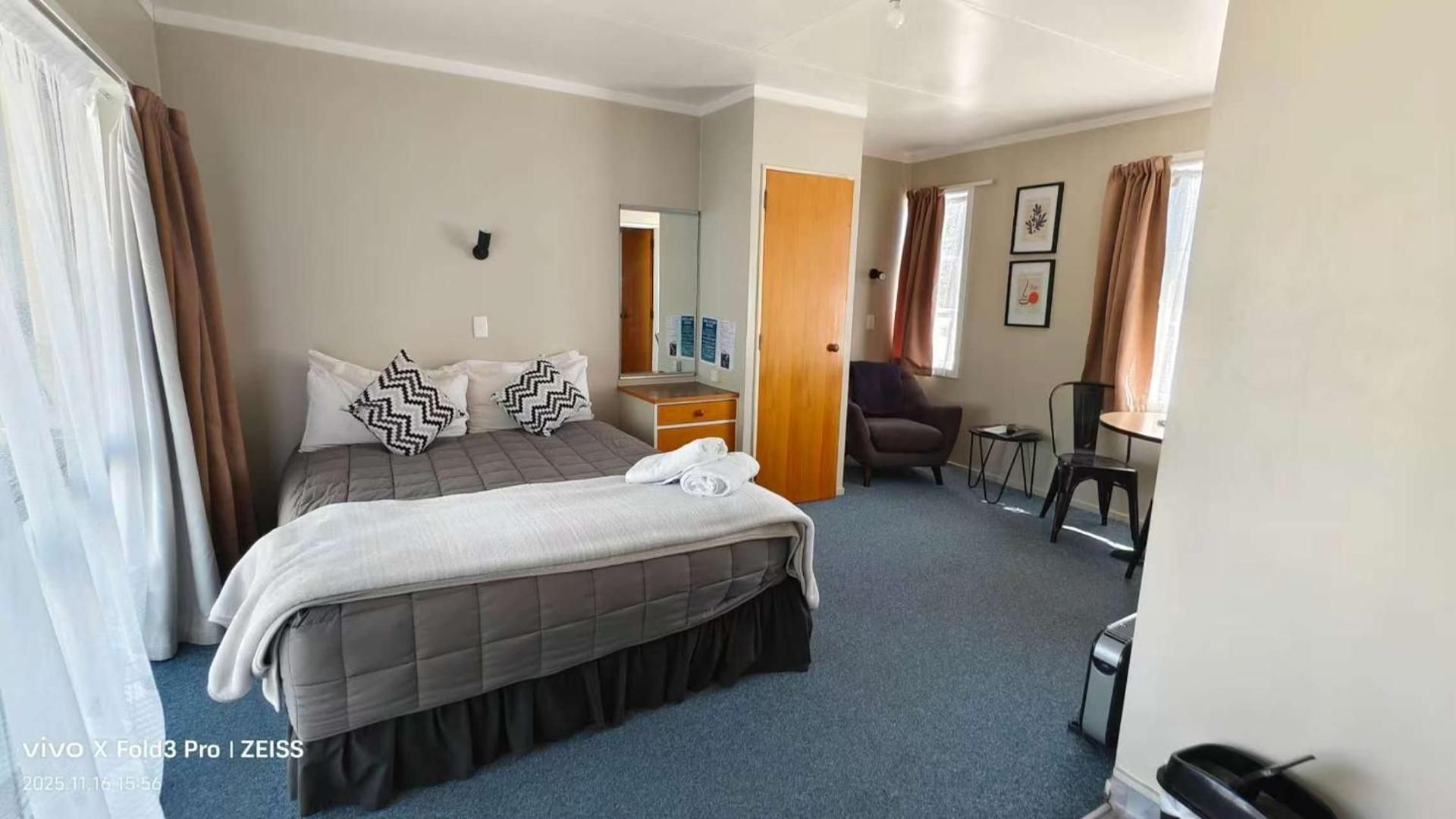 Chanel Court Motel Studio 35