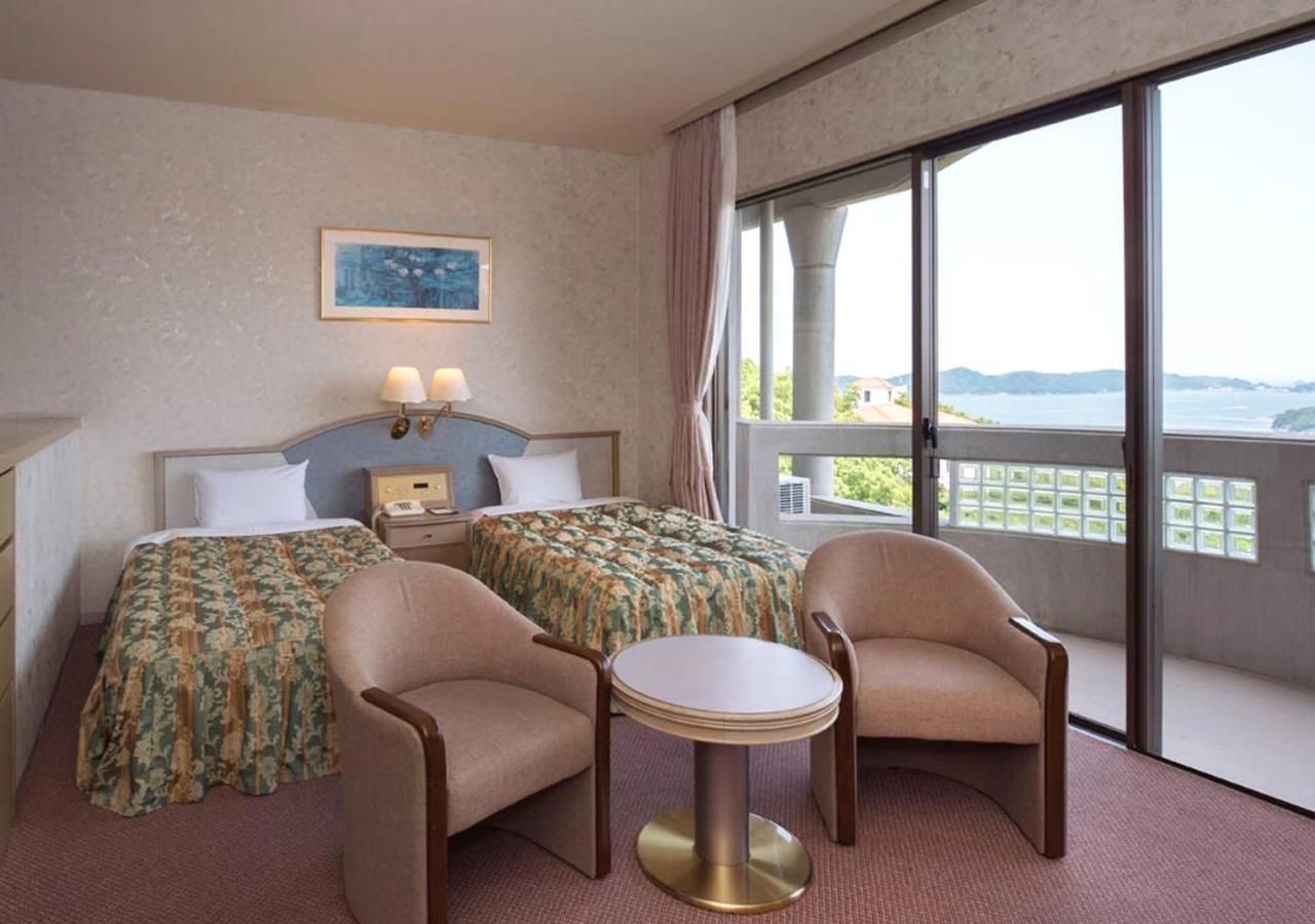 Standard Japanese-Western-Style Room