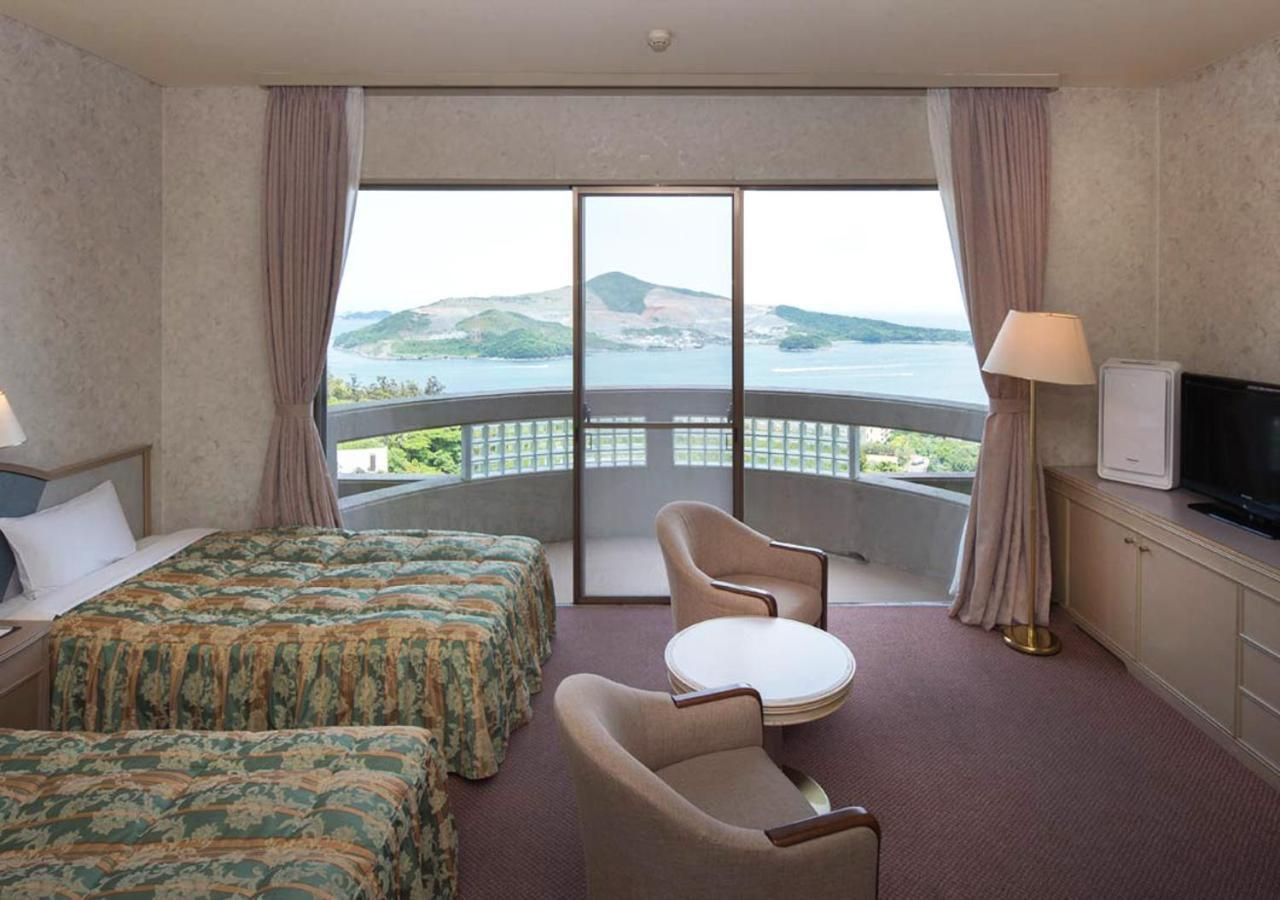 Standard Japanese-Western-Style Room