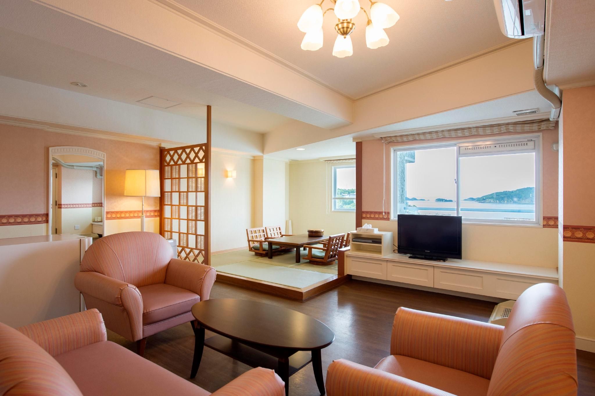 Ocean View Top Floor Premium Japanese-Western Style Room