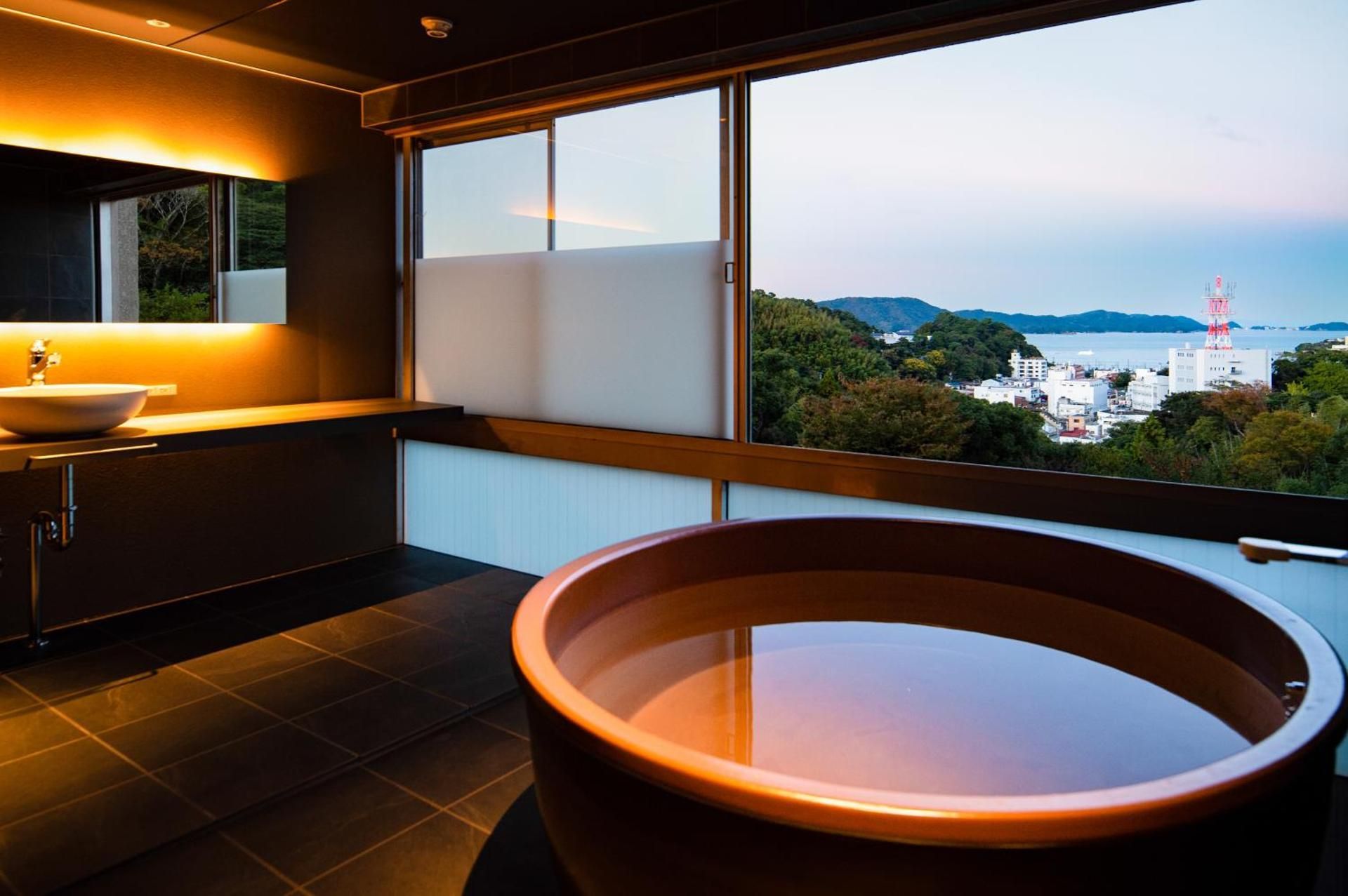 Suite with Sea View