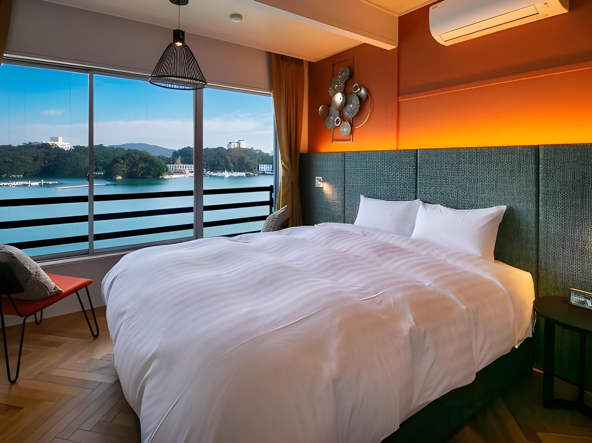 Deluxe Twin Ocean View