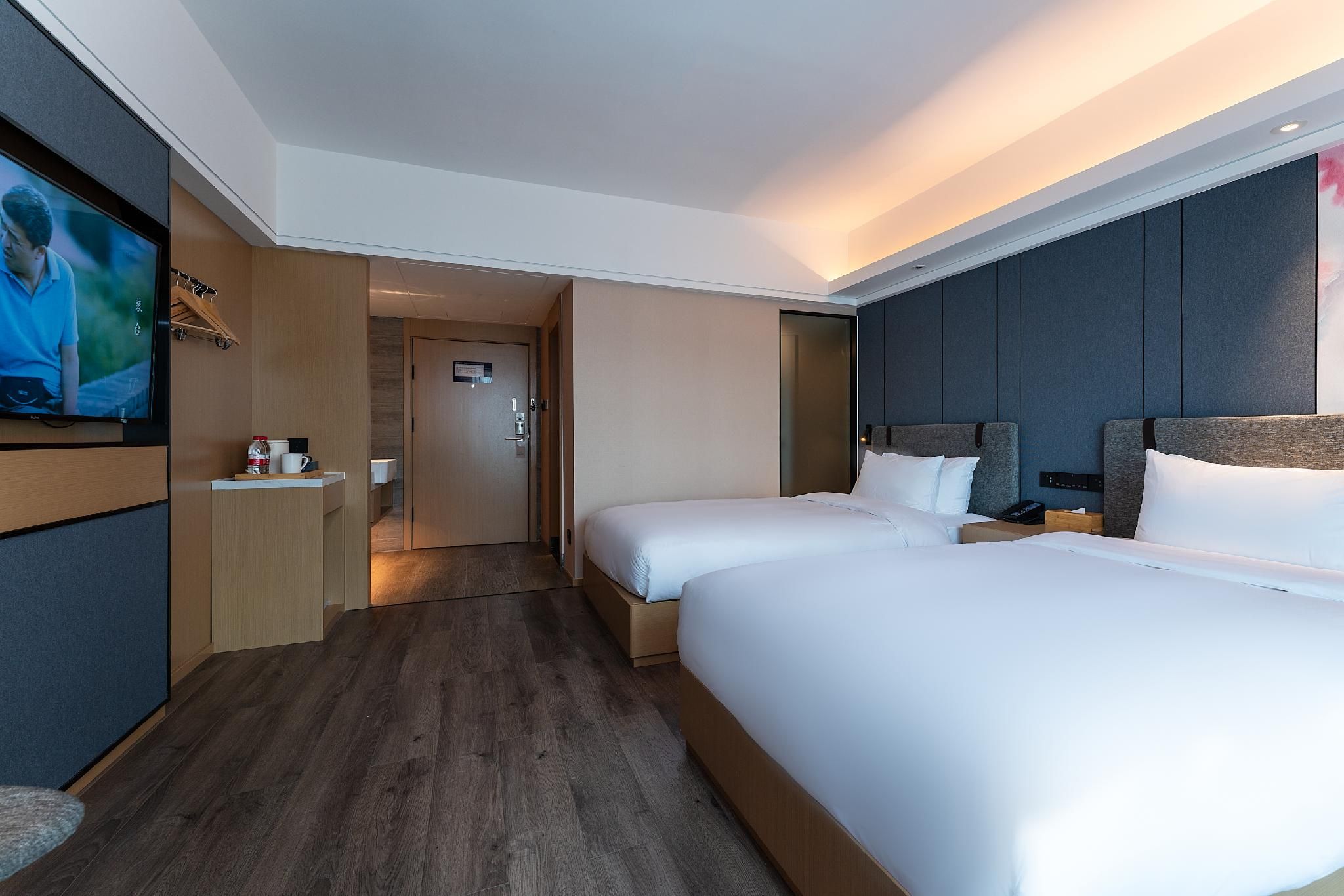 Twin Business Room