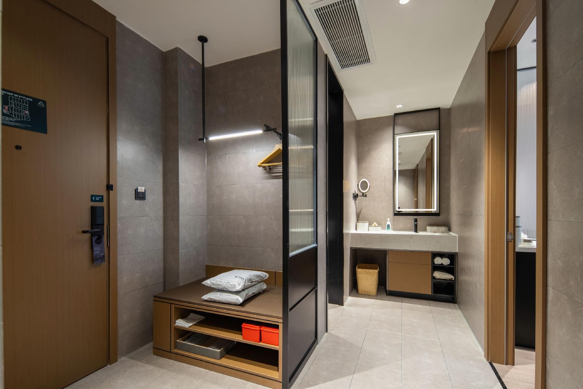 Atour - Superior Suite with City View