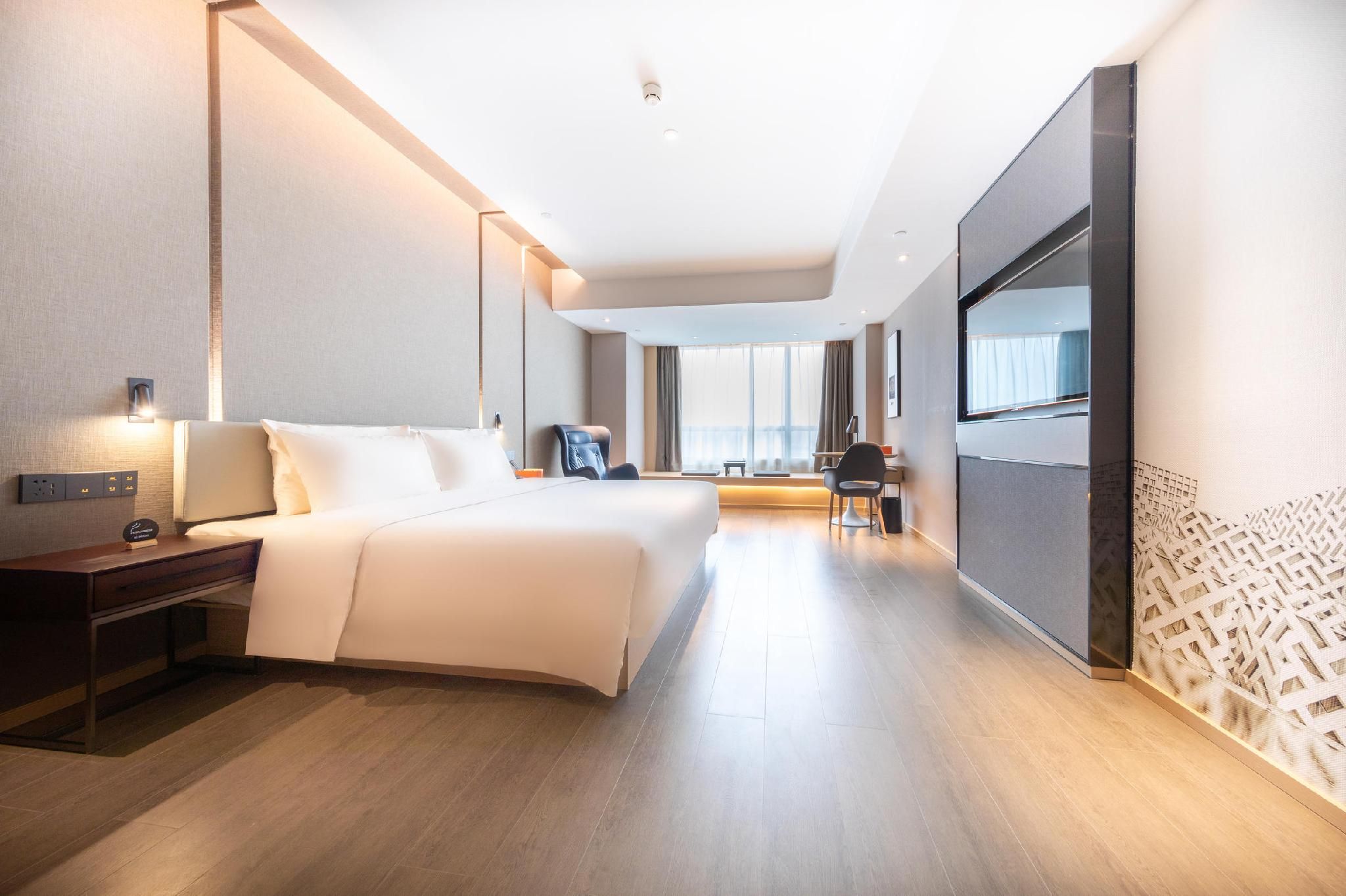 Executive room, Guest room, 1 Queen