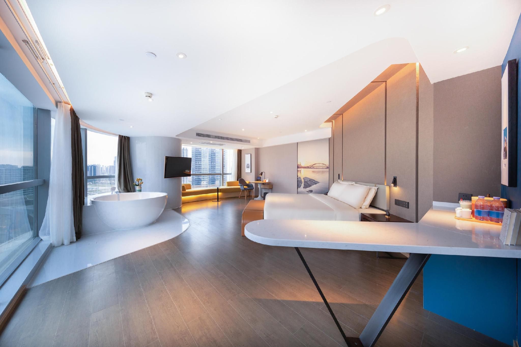 Atour - JIMU Suite, City View