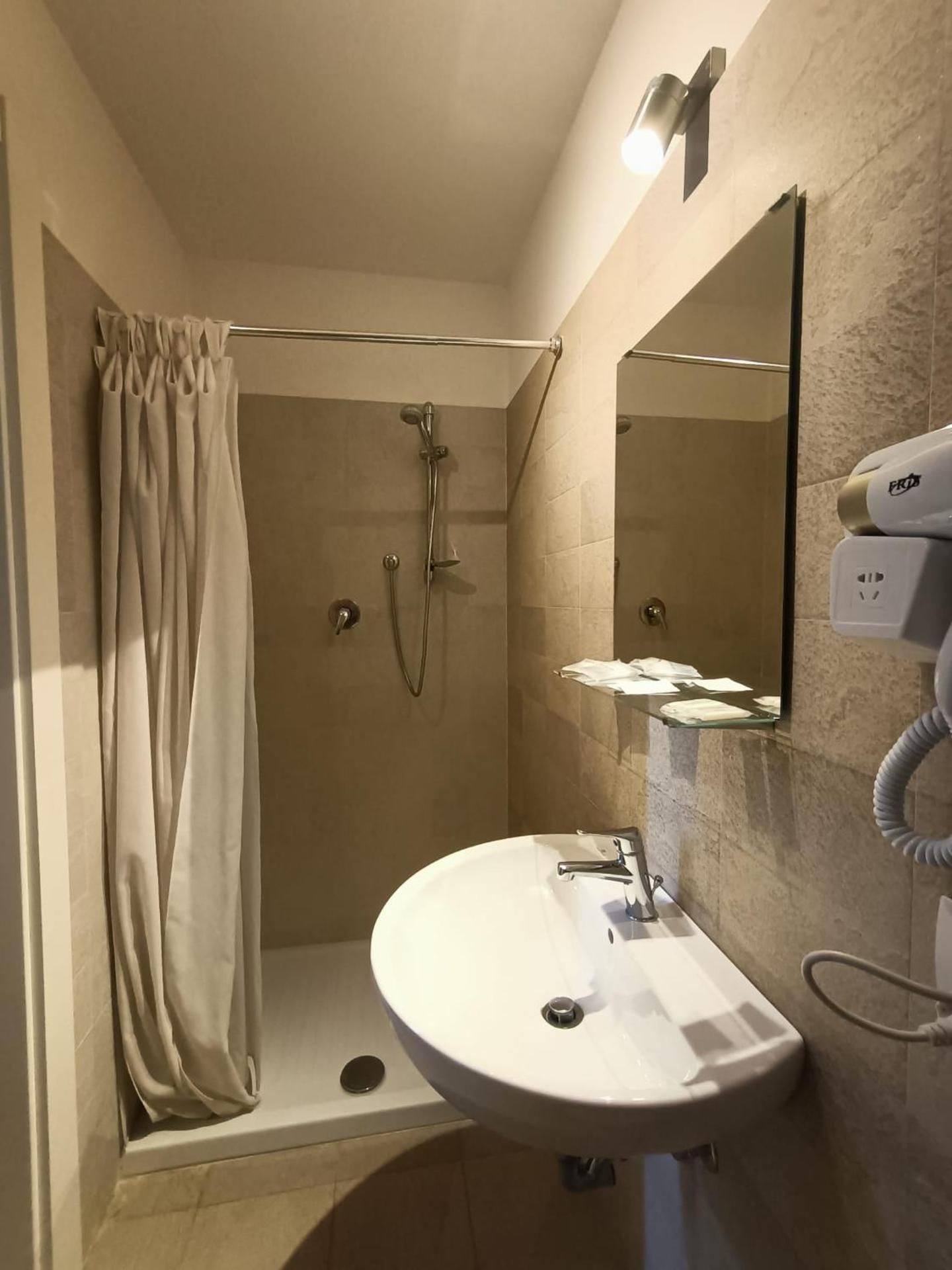 Twin Room with Bathroom