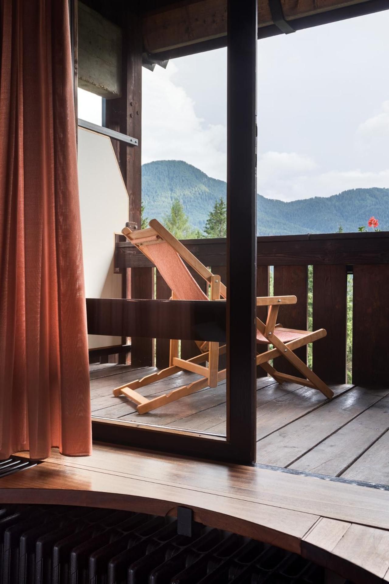 Double Room with Mountain View