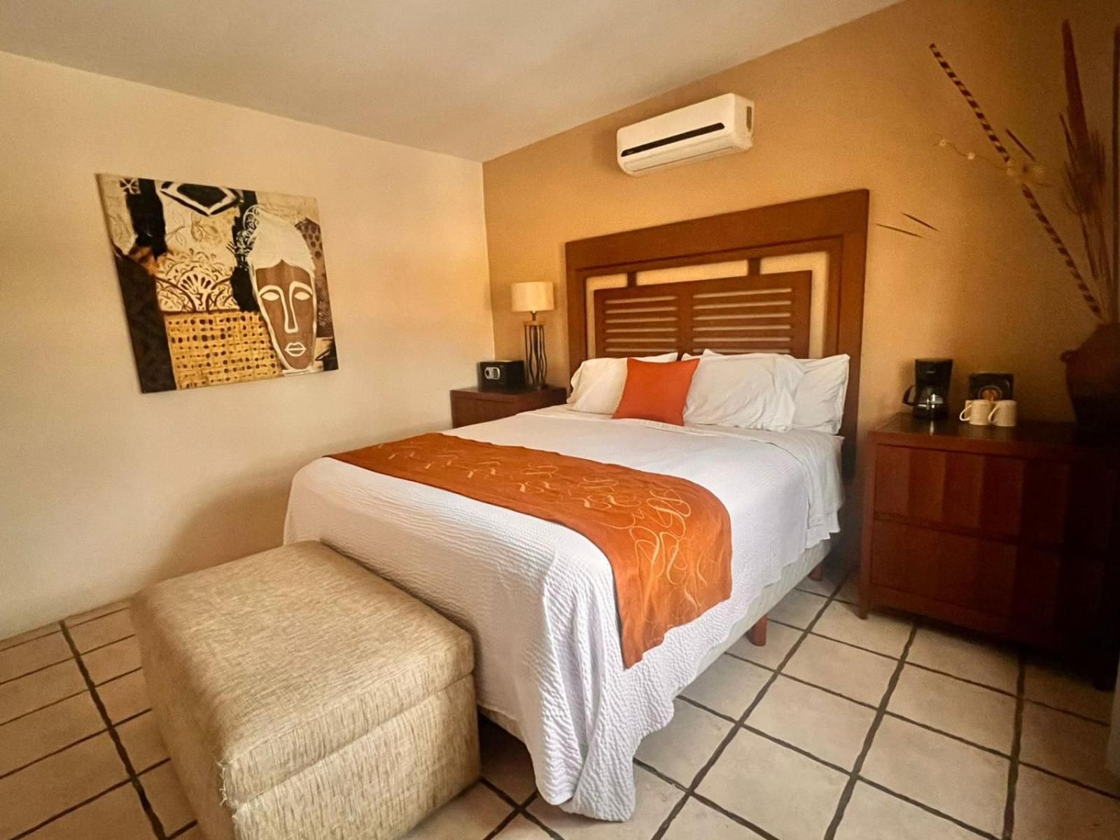 Lobby Queen size room