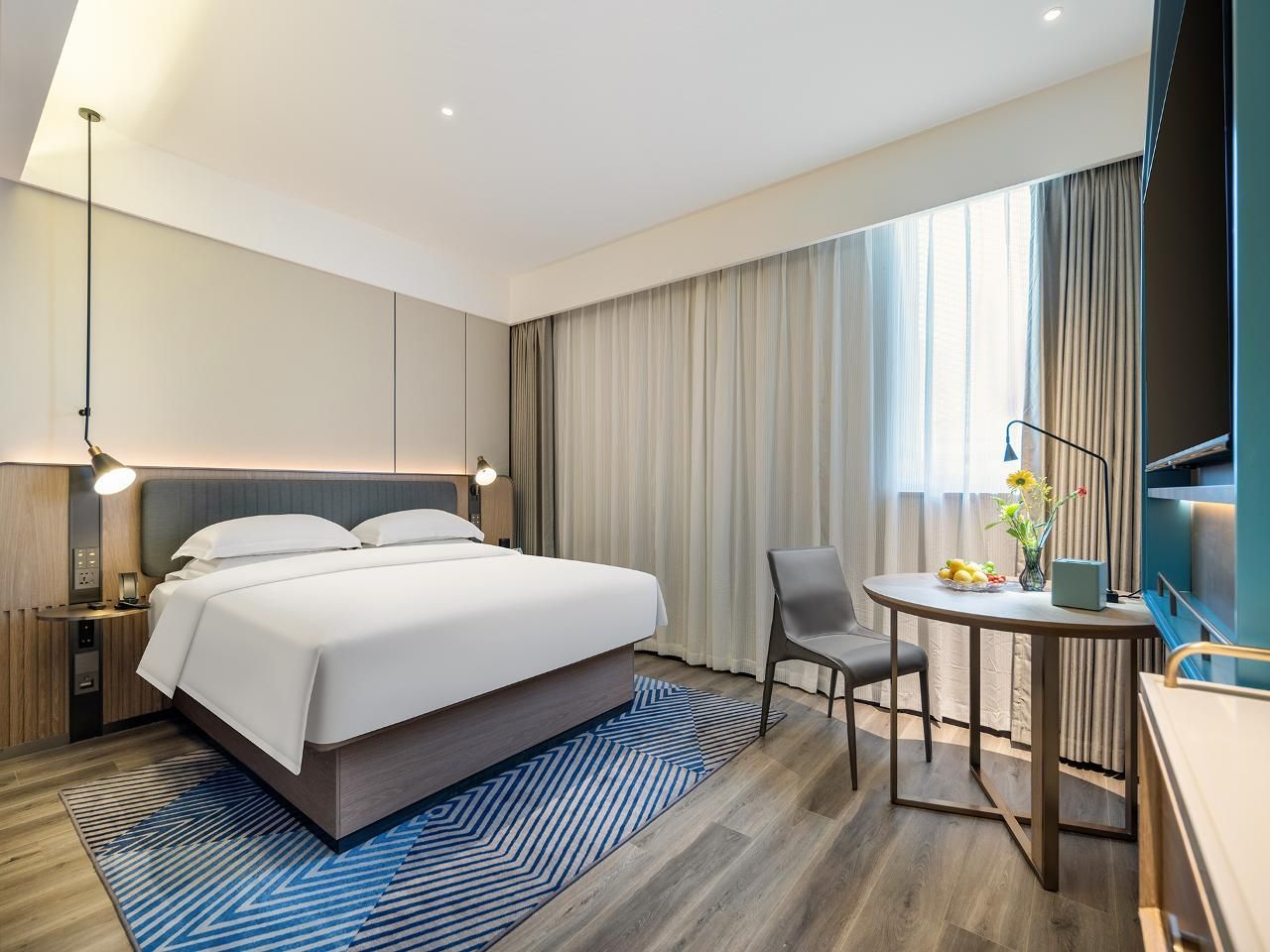 Intelligent Standard Queen Room