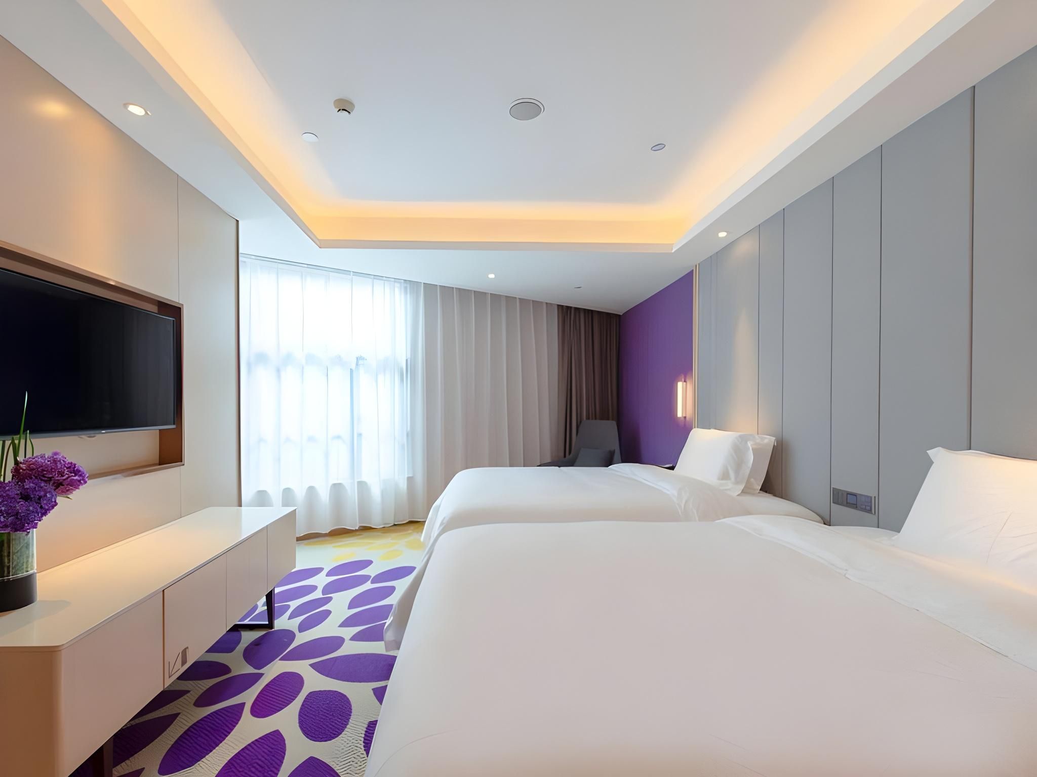 Twin Deluxe Room