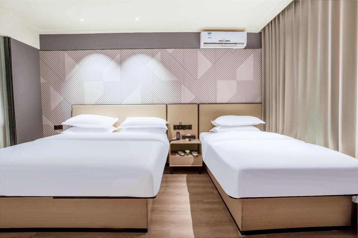 Dossen - Standard Twin Room