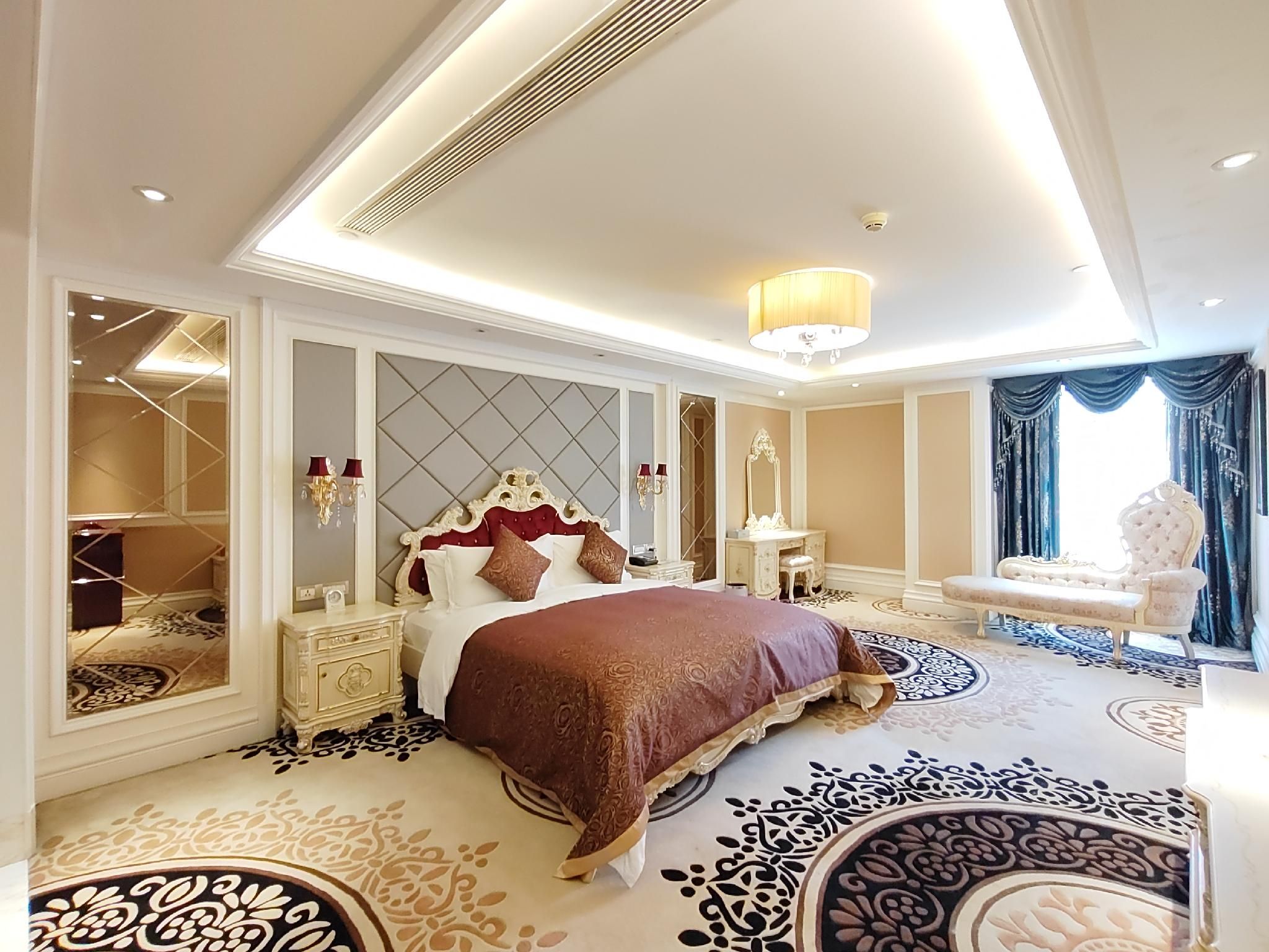 2 King Beds Duplex Suite Non-smoking