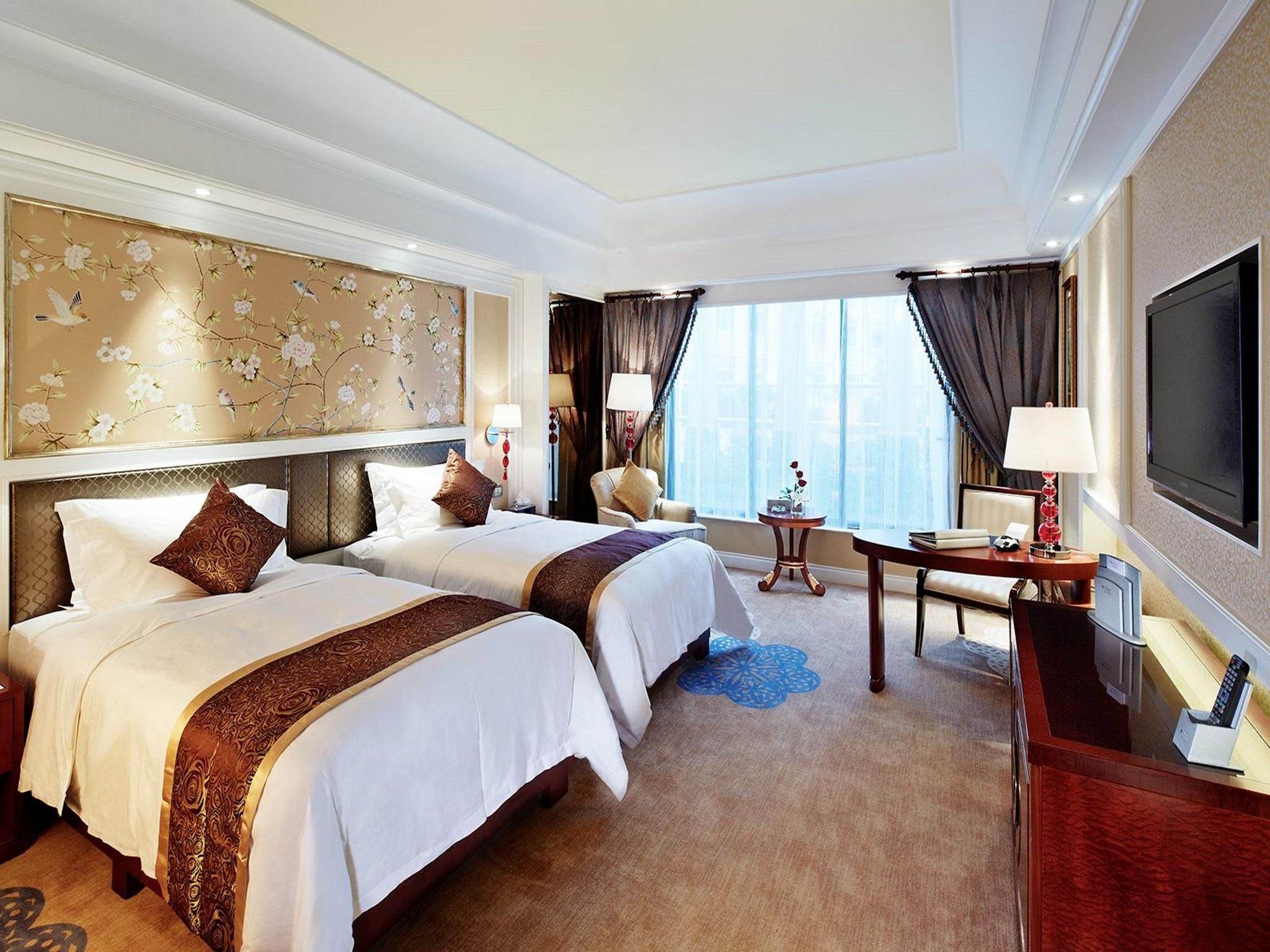 Canton Fair Offer- Deluxe Double or Twin Room