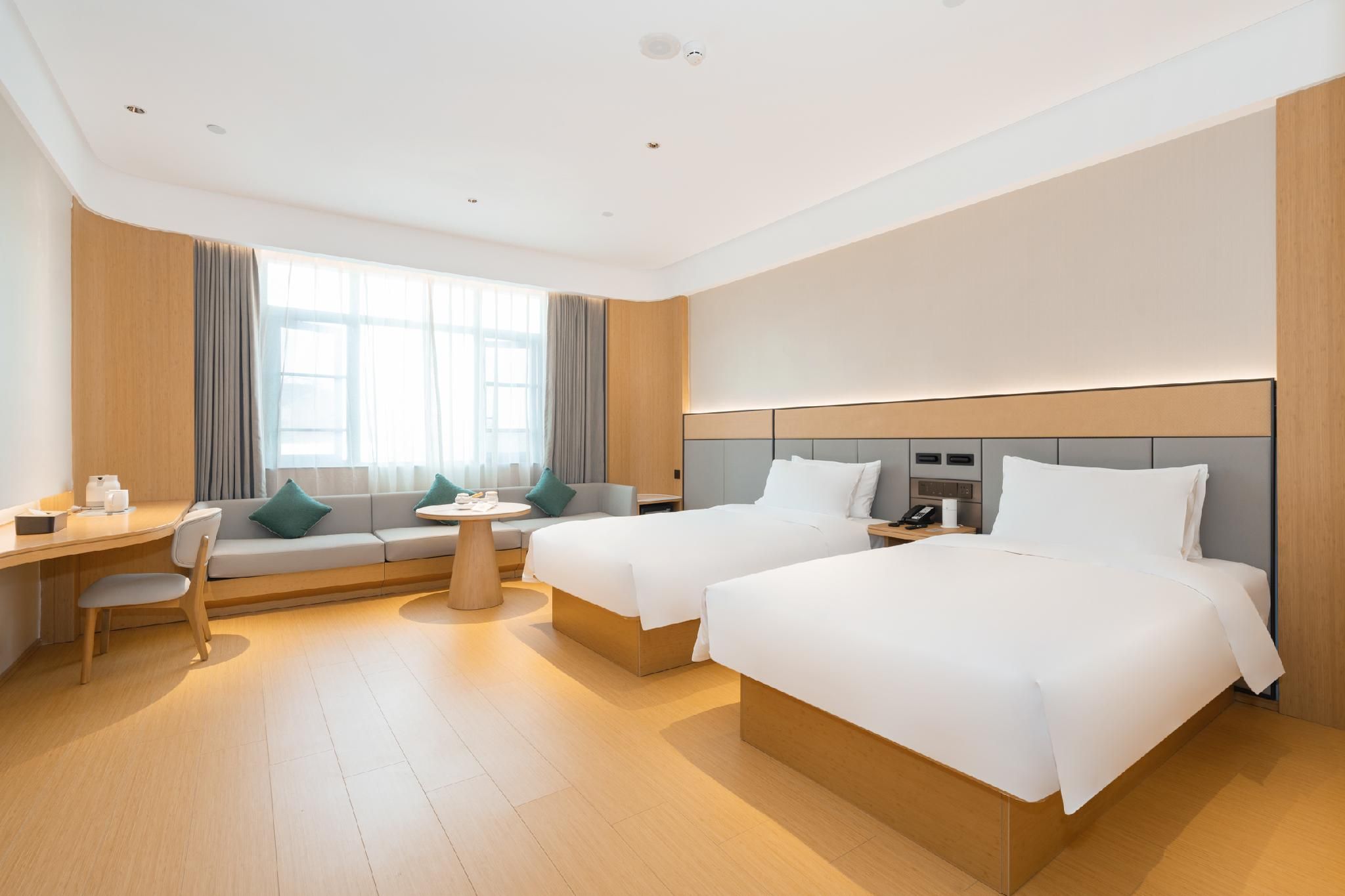 Huazhu - Business Twin Room