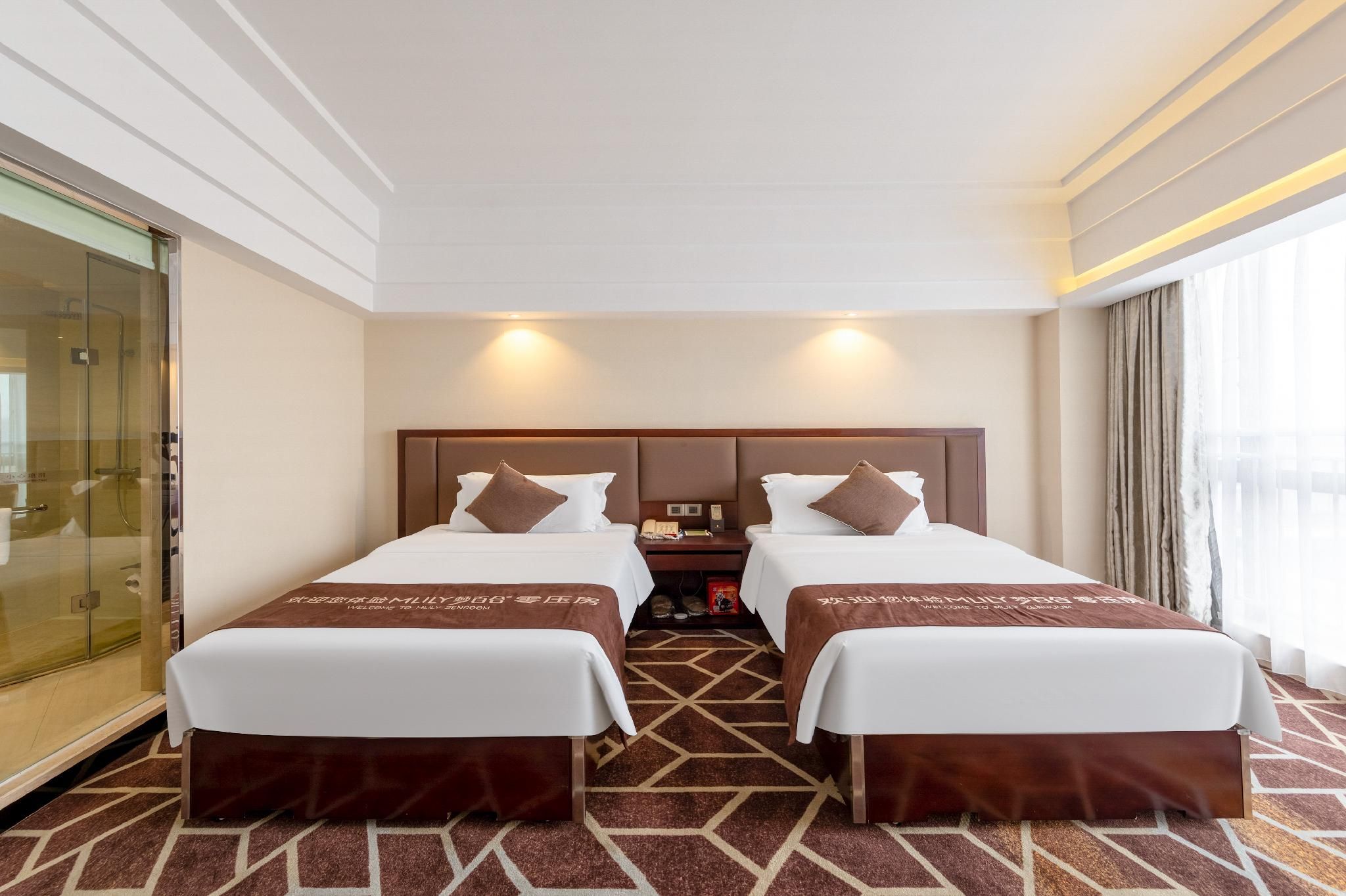 Zero Pressure Twin Room
