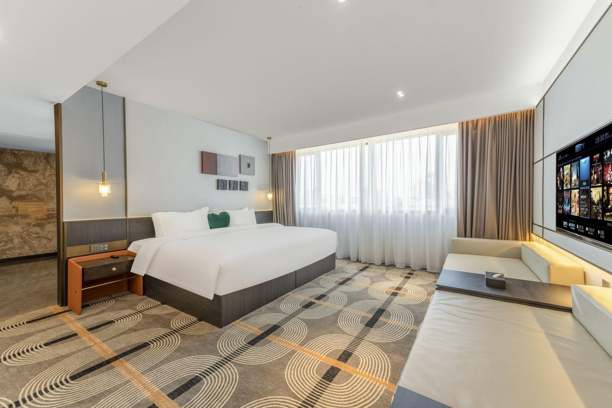 Executive Room