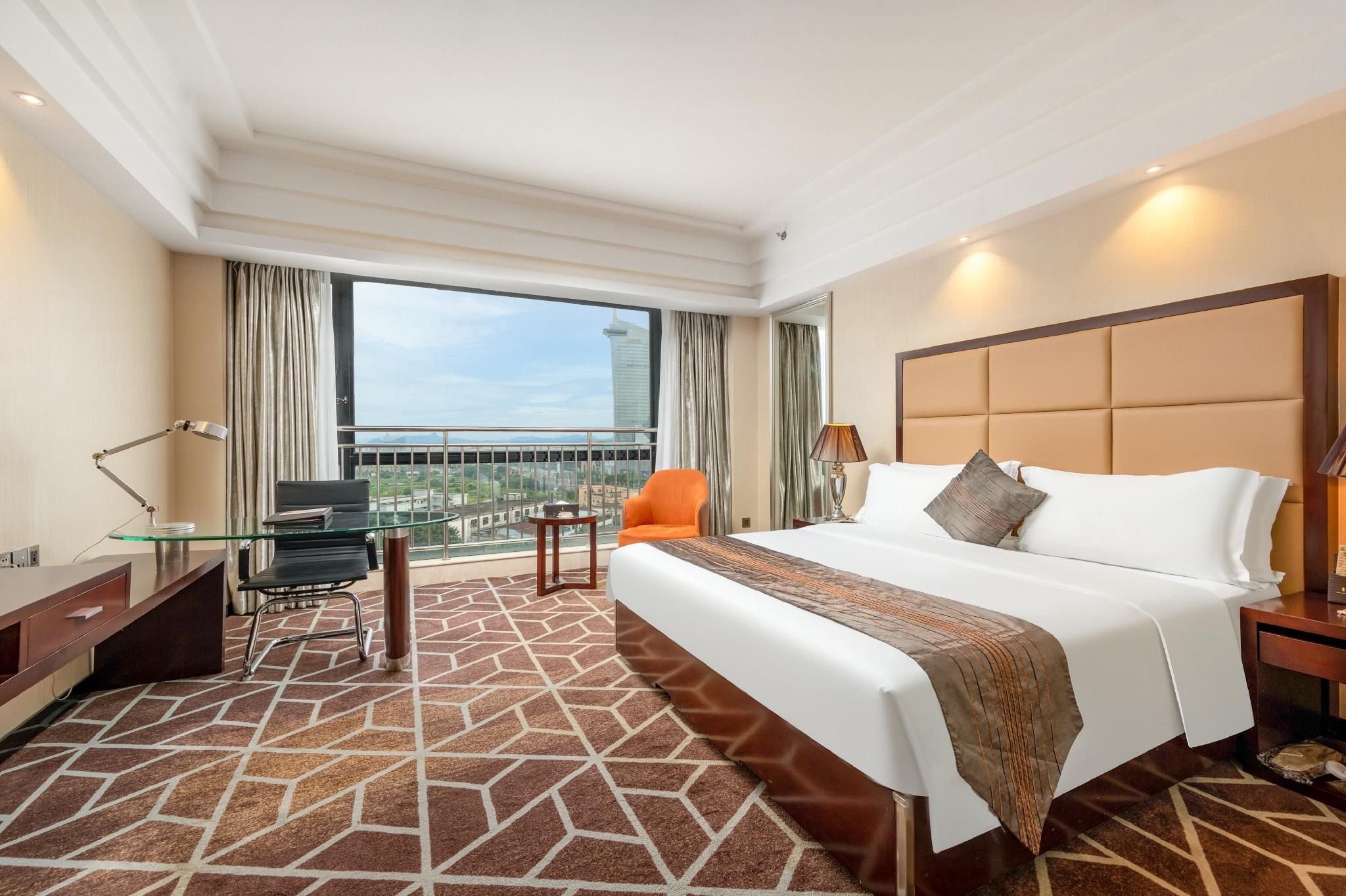 Superior Queen Room