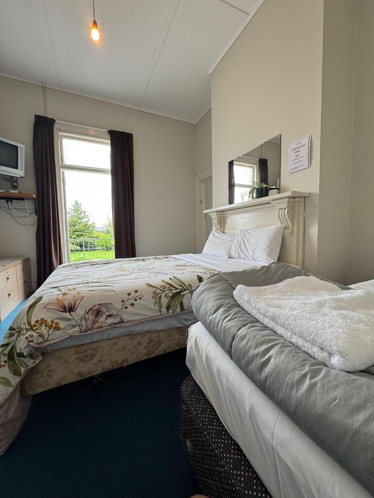 Economy Triple Room with Shared Bathroom