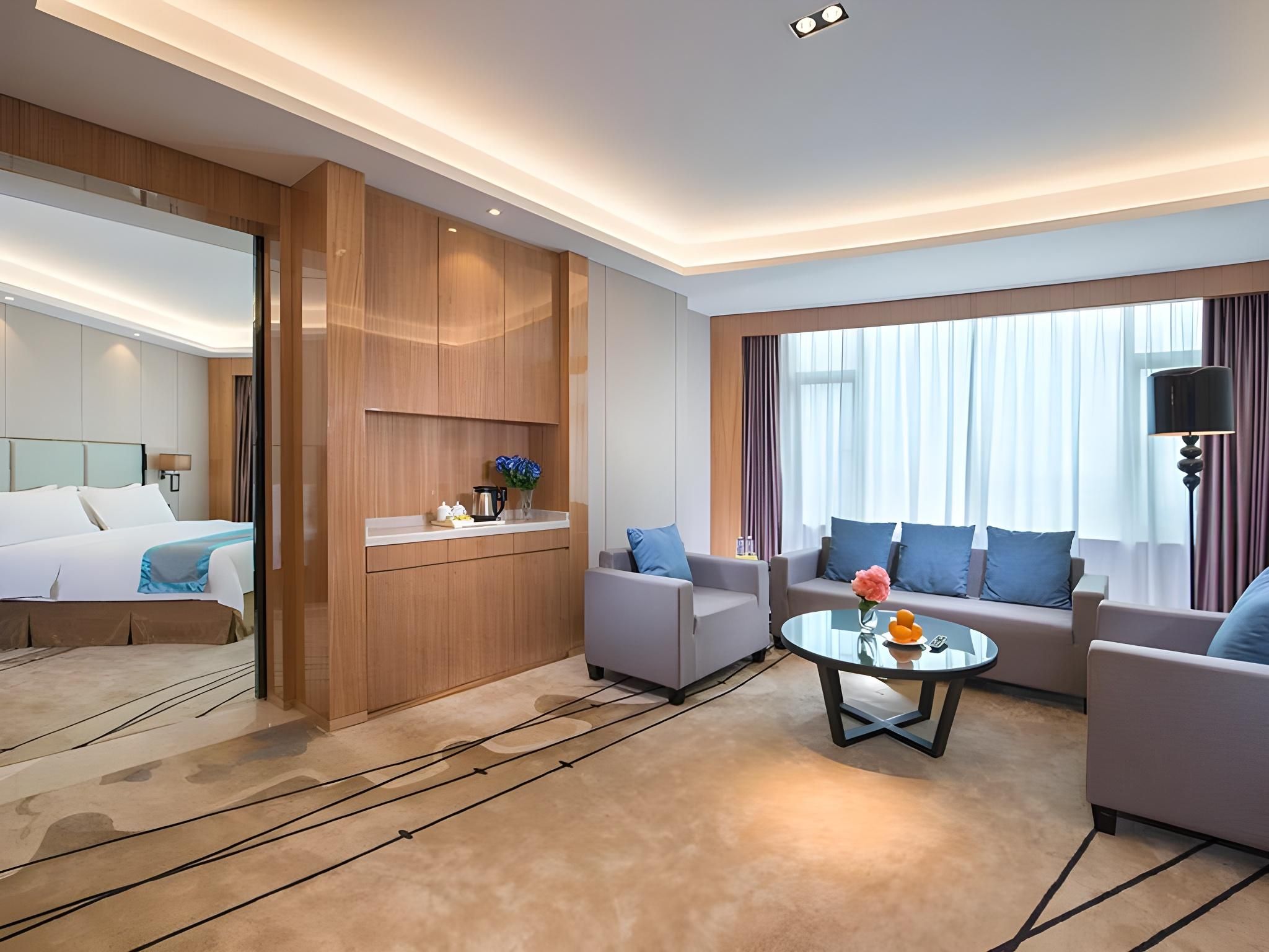 Executive Suite