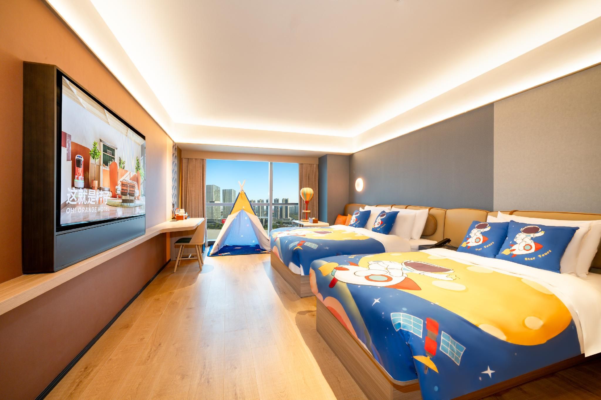 Family Theme Room