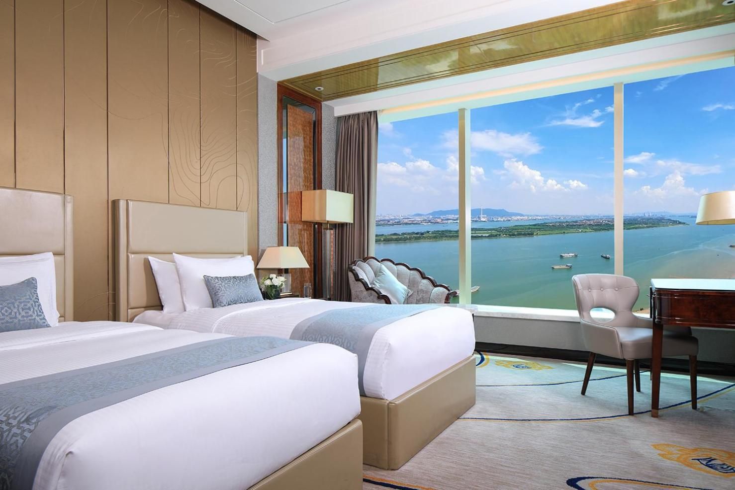 2 Twin Beds, Premium, Non-Smoking