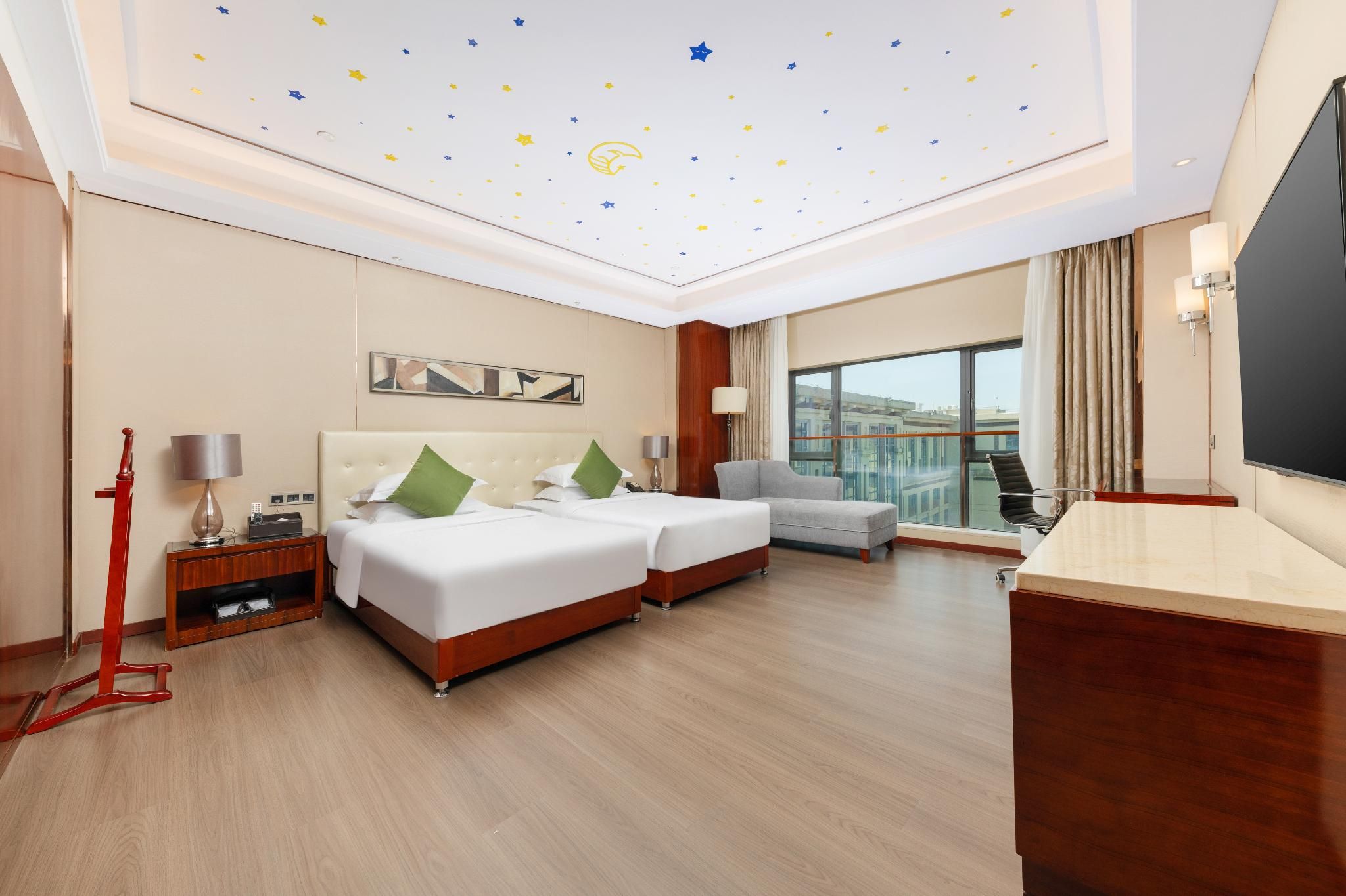 Family Suite for 2 Adults and 2 Children