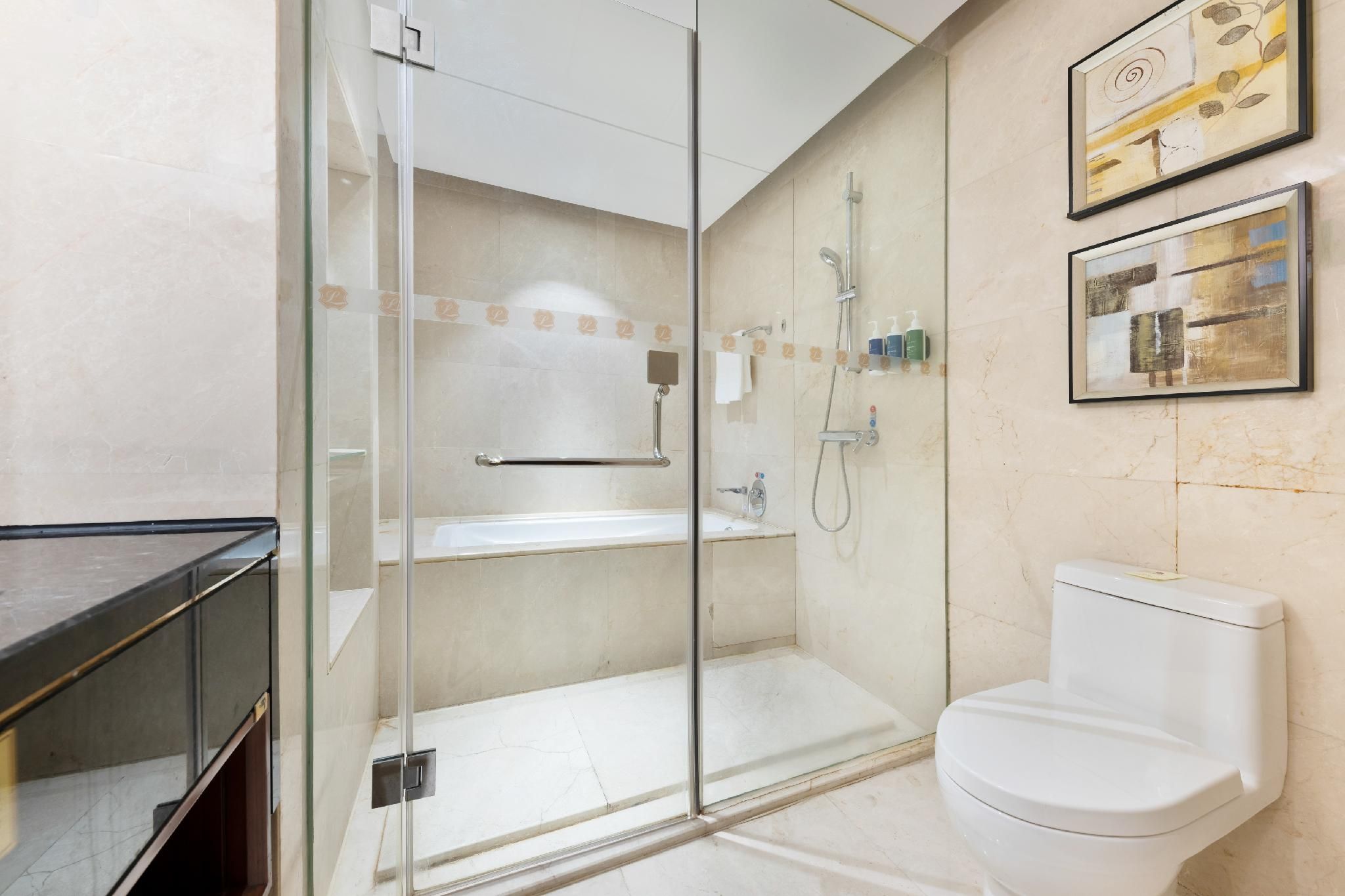 Boutique Suite