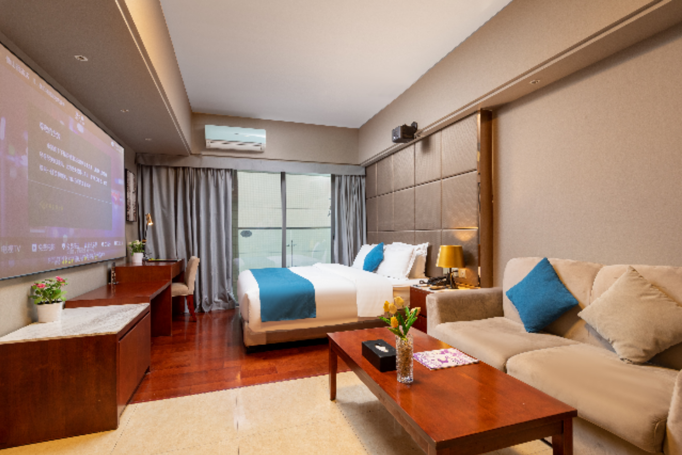 Dossen - Superior Cinema Room