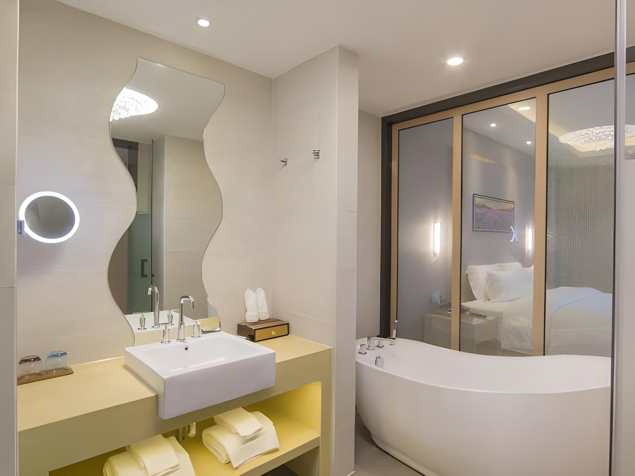 Romantic Premier Room