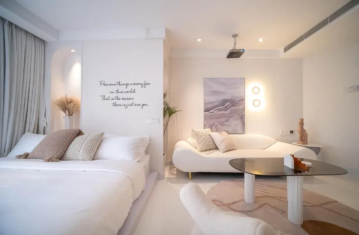 Comfort Queen Room
