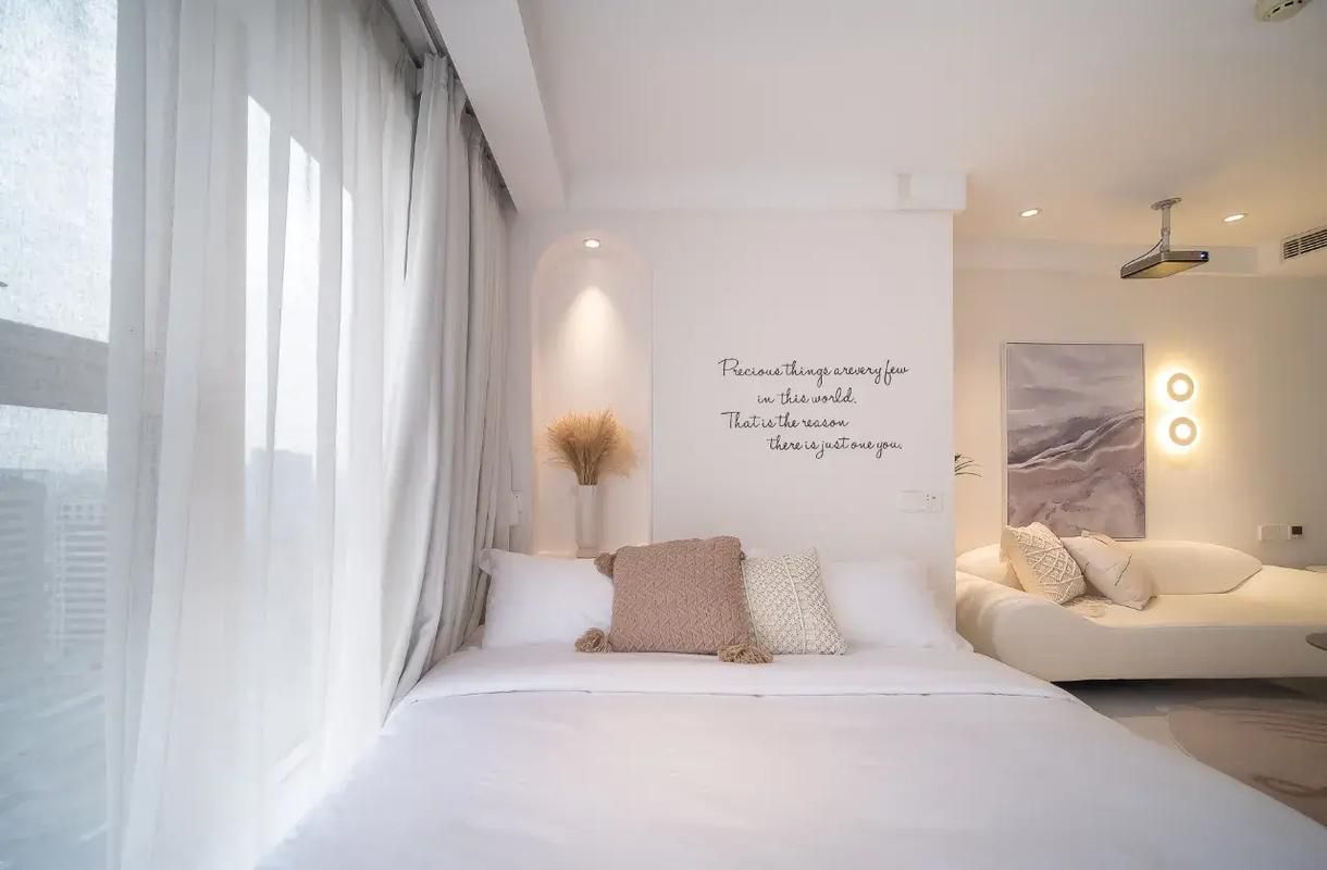 Comfort Queen Room