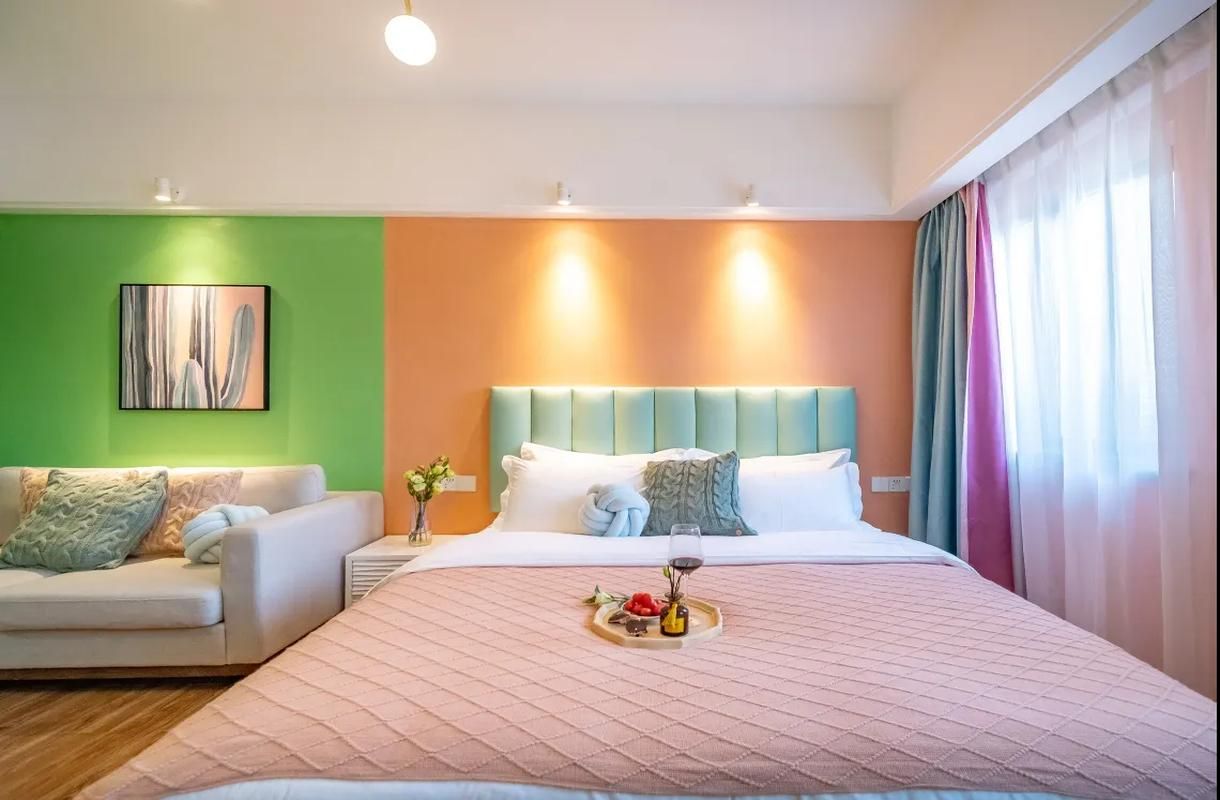 Comfort Queen Room