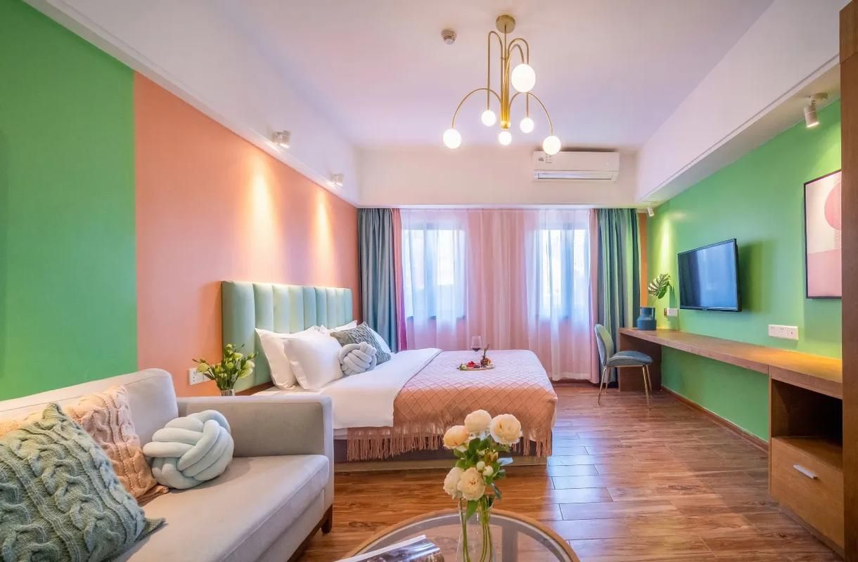 Comfort Queen Room
