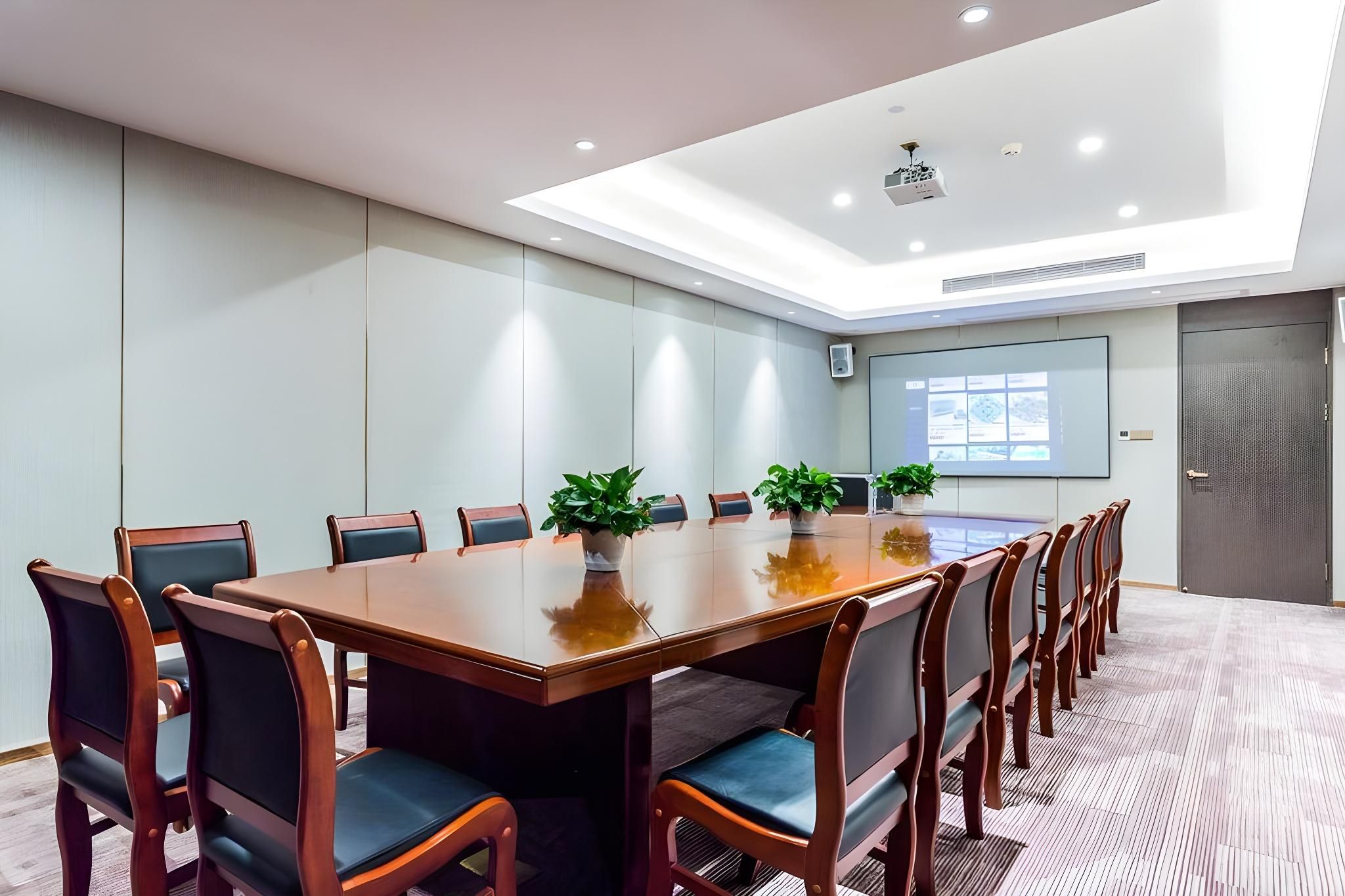 45f6569c408ed6a5a53581bd8b53f733