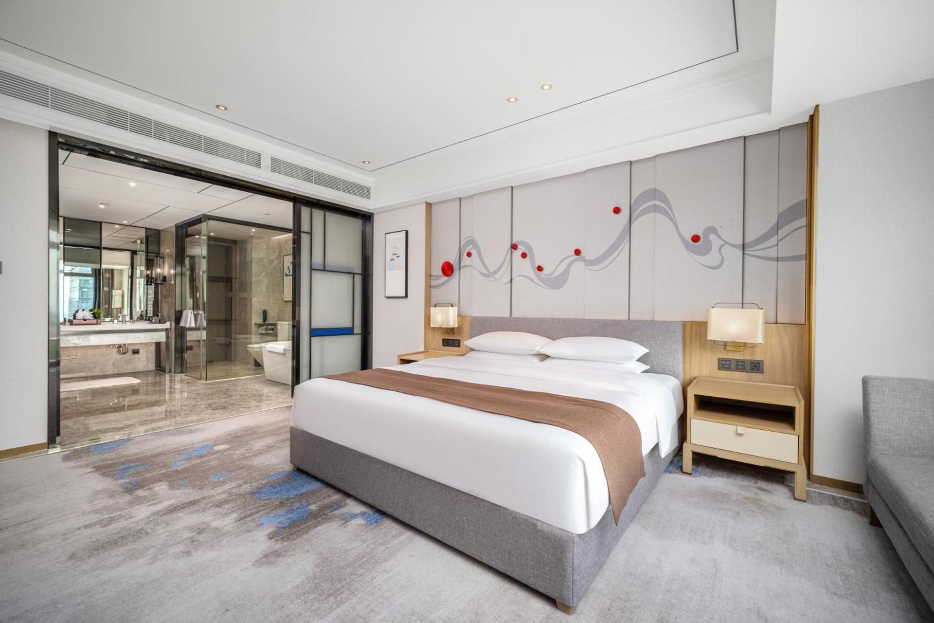 Suite with City View