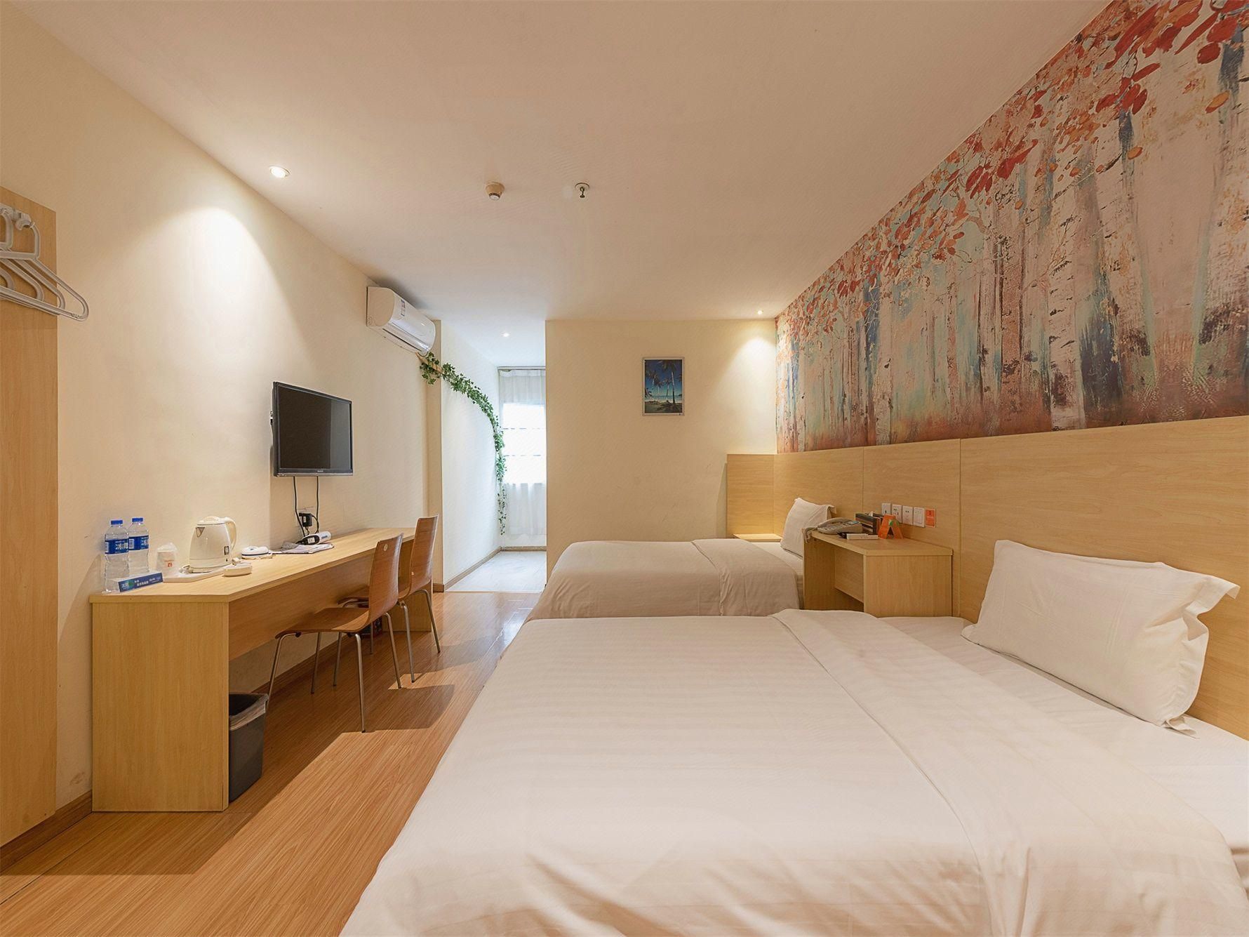 Select Twin Room