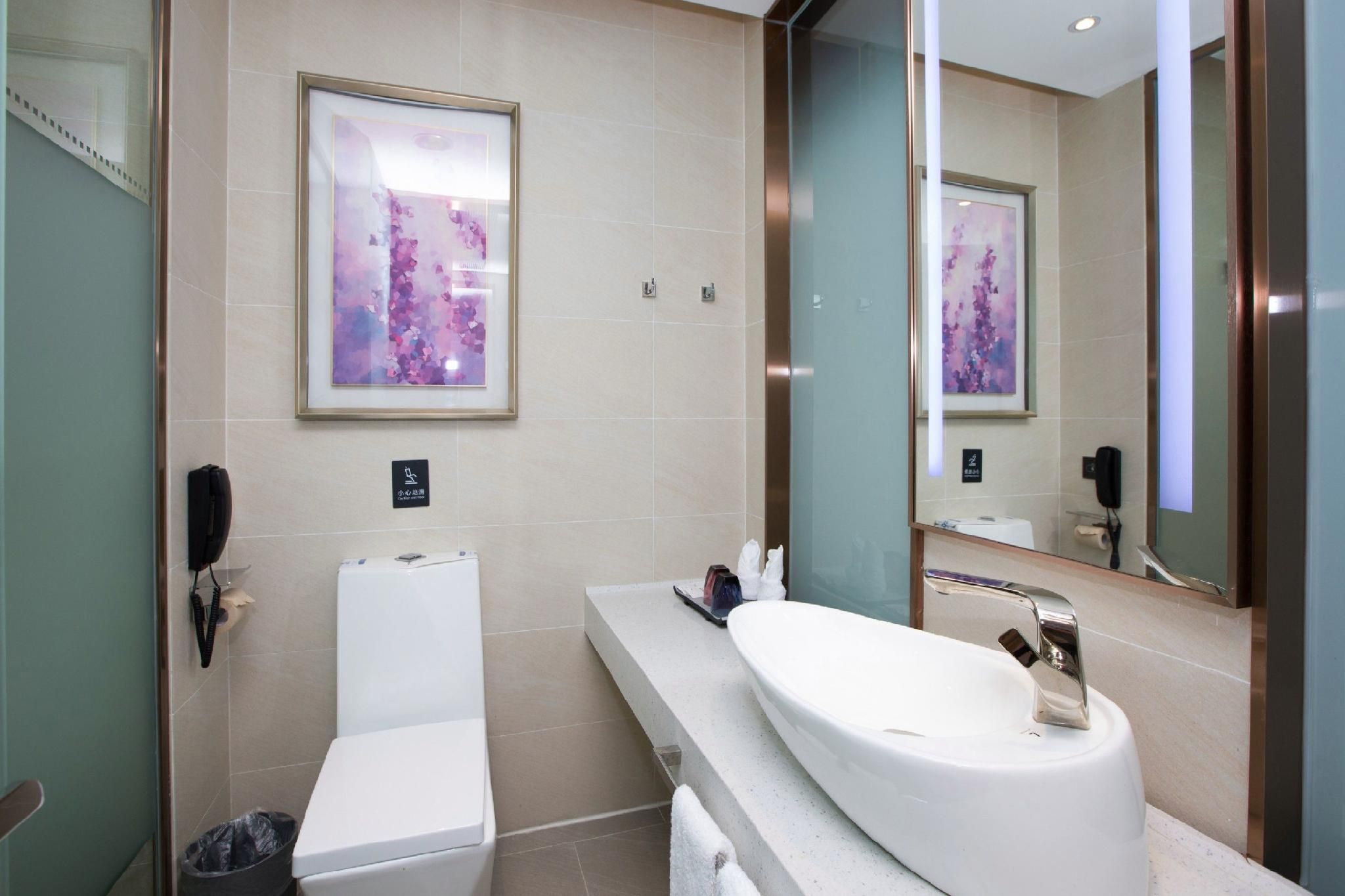 Landscape Twin Room