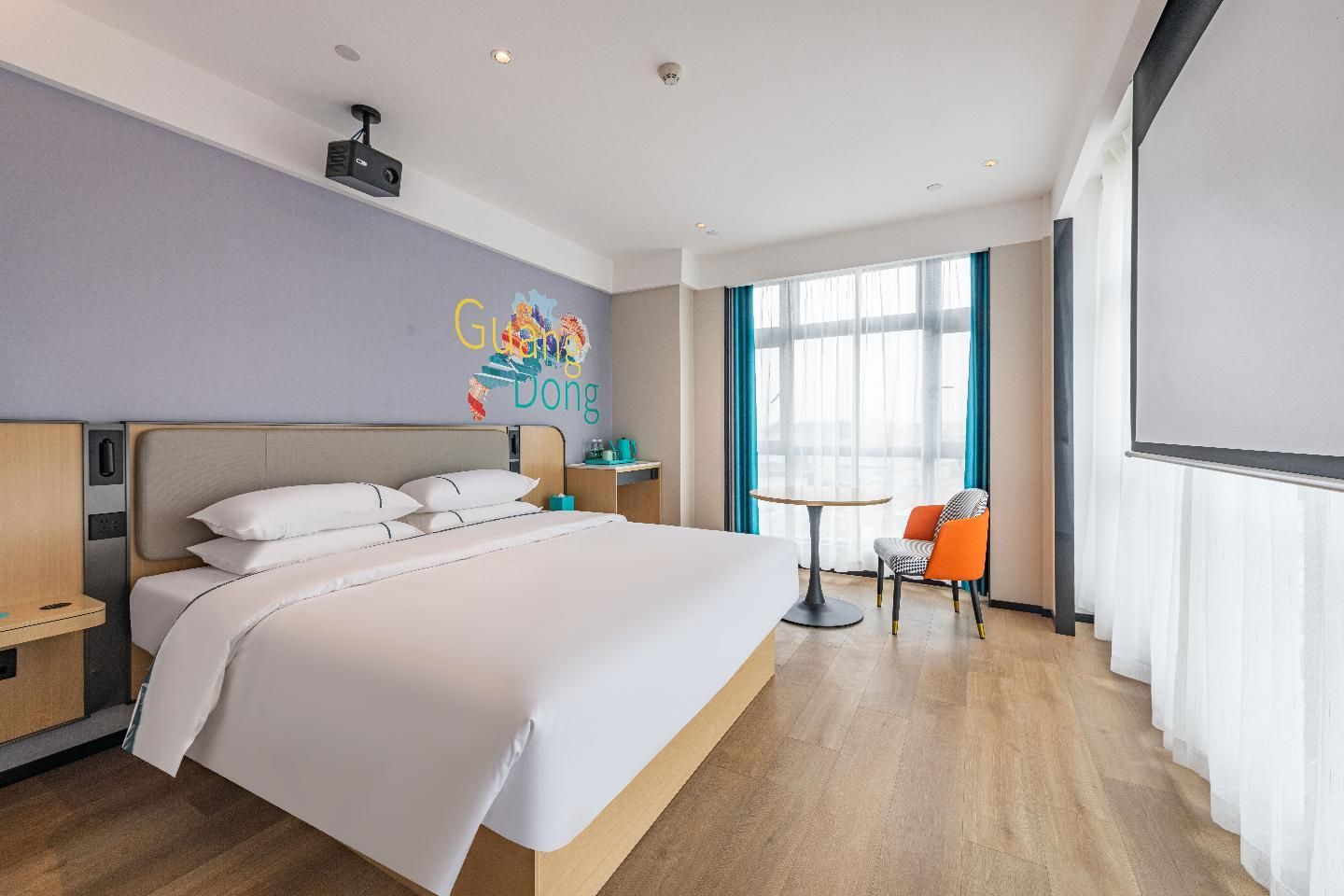 Dossen - Business Cinema Bed Room