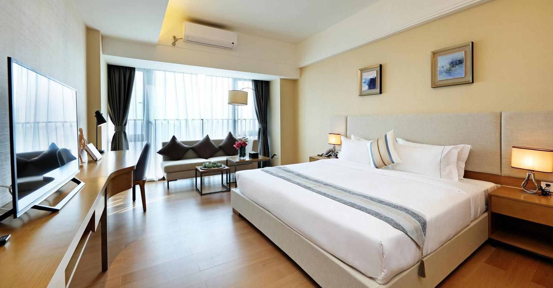Premier Suite