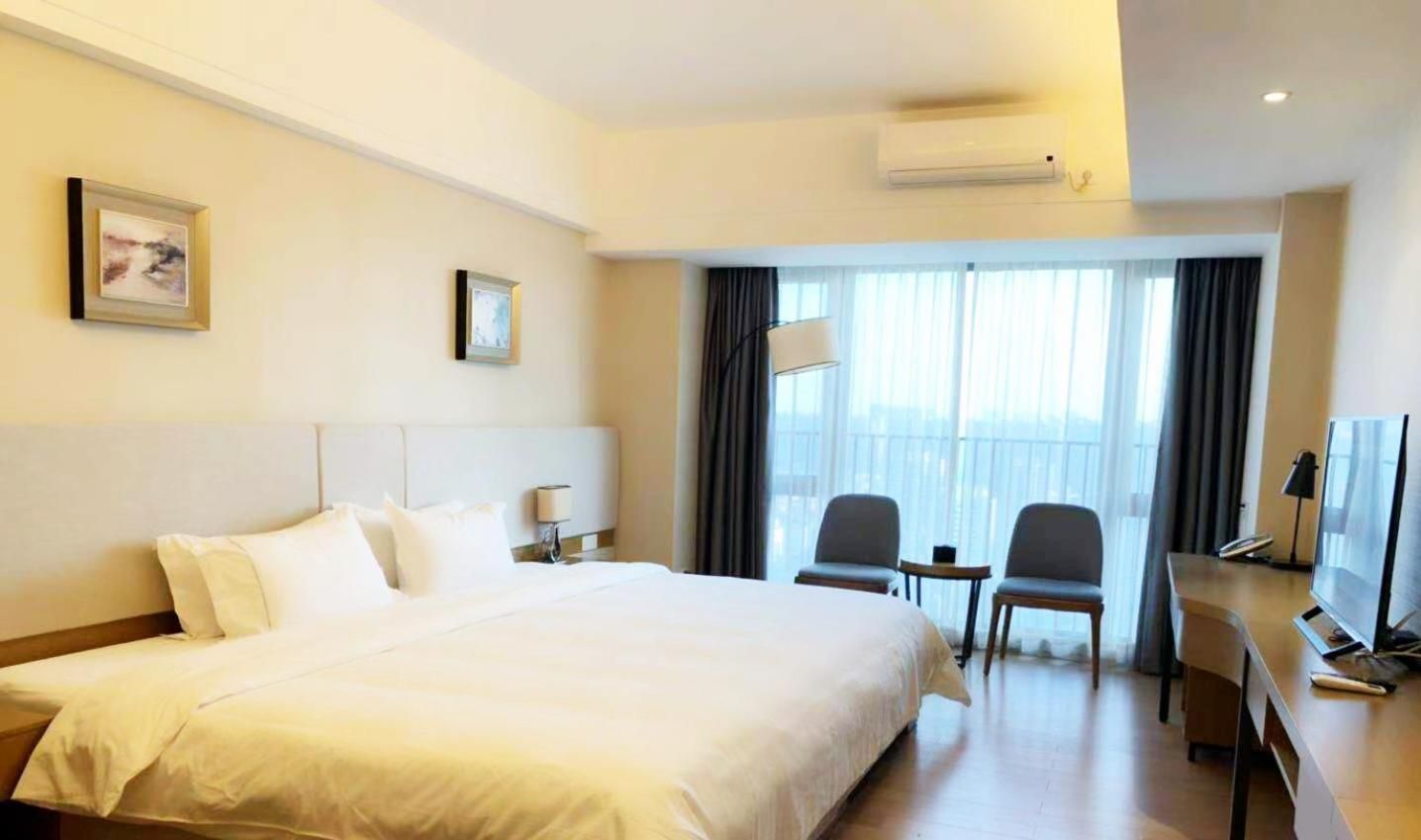 Standard King Room
