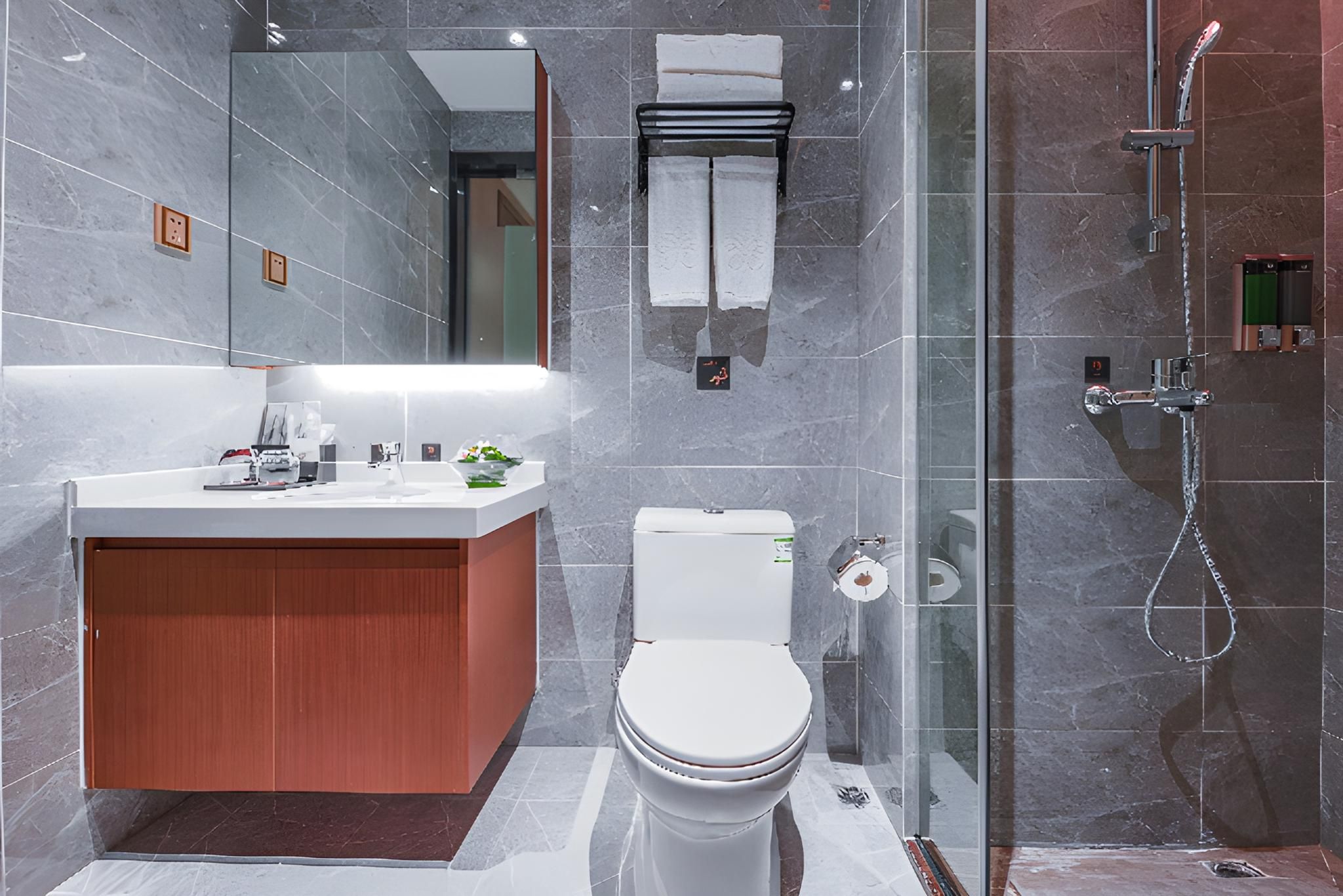 Poltton International Service Apartment Foshan Yintian Plaza Wanhu Metro Station Dossen - Japanese Style Cinema Bed Room 2