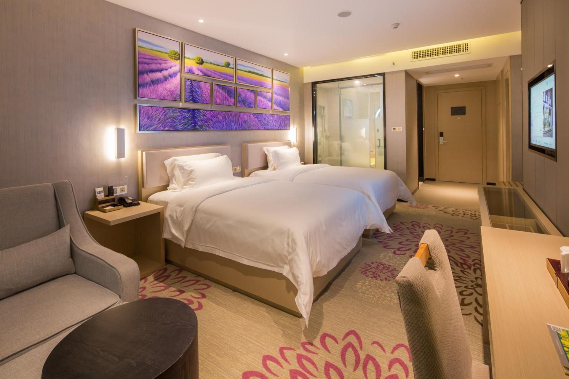 Twin Deluxe Room