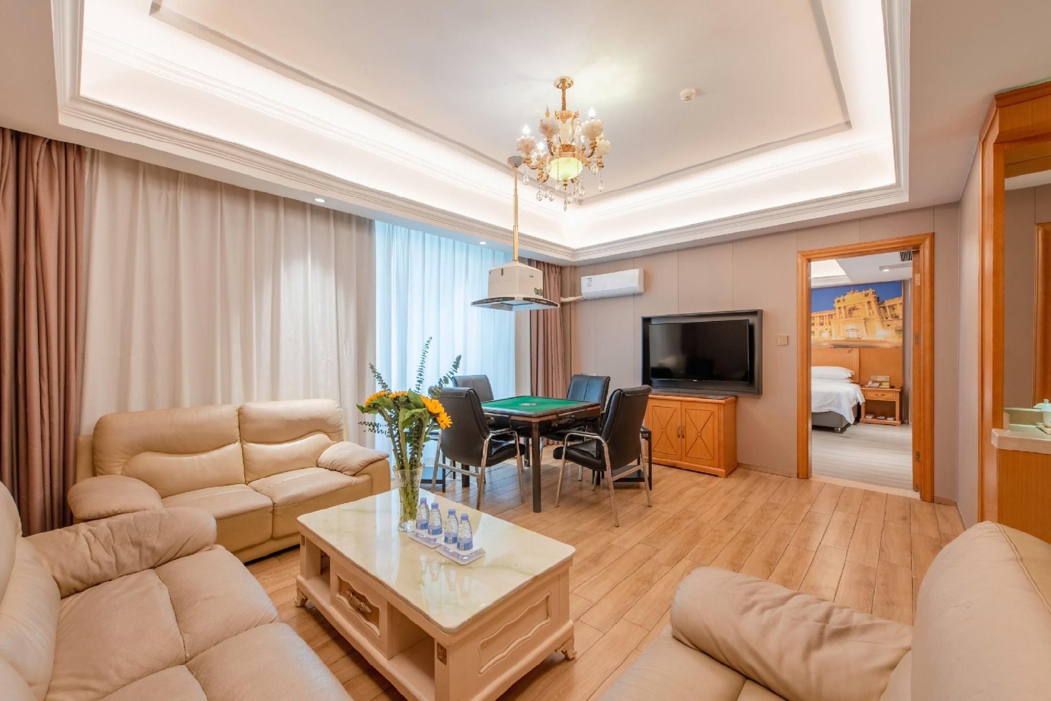 Vienna Hotel Foshan Lingnan Pearl Gymnasium Vienna - Functional Chess Suite Room 2