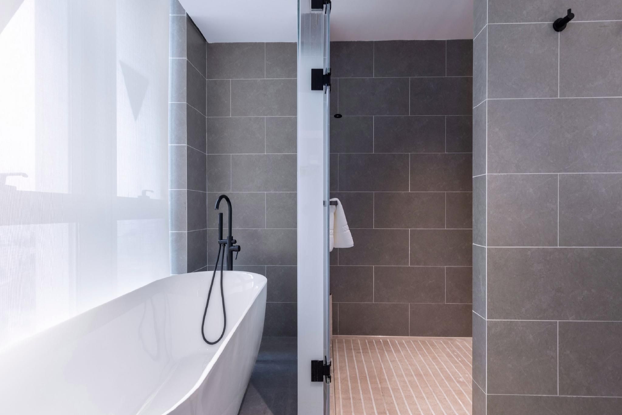 Jimu Double Room with Bathtub