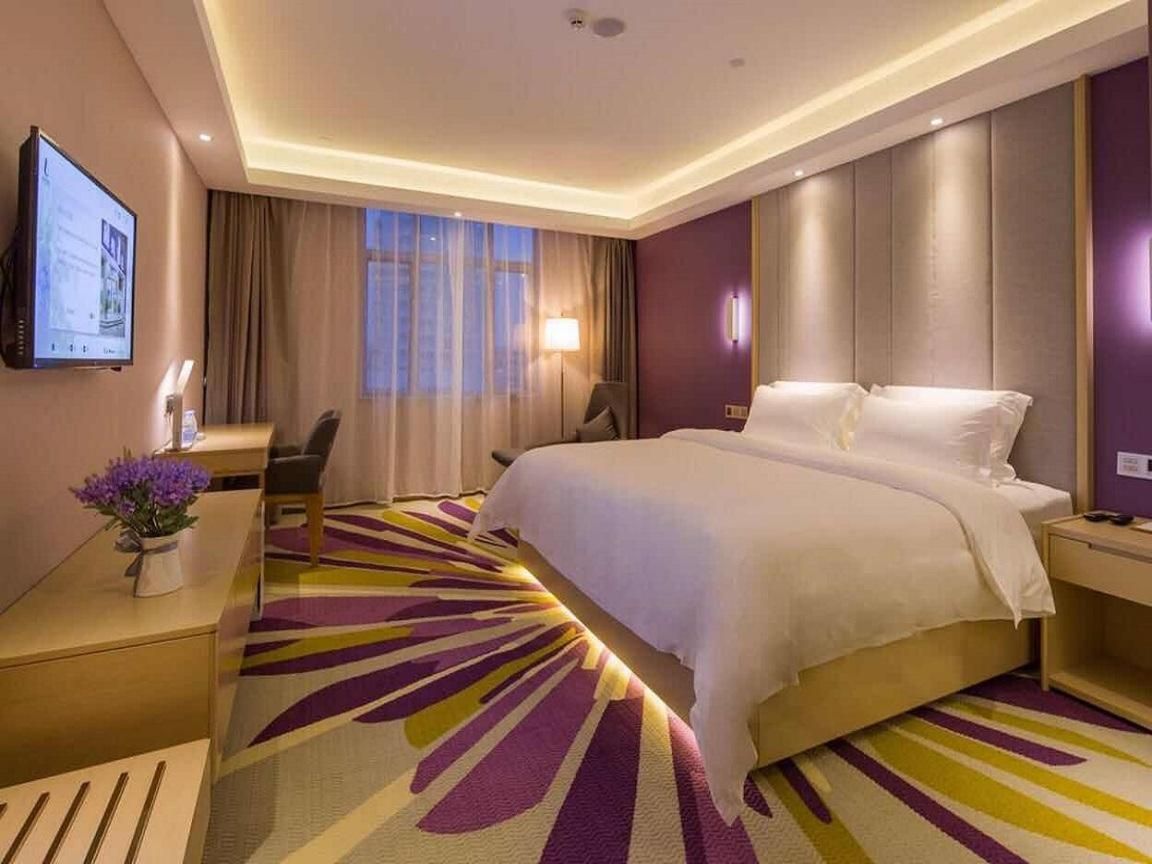 Deluxe King size bed Room