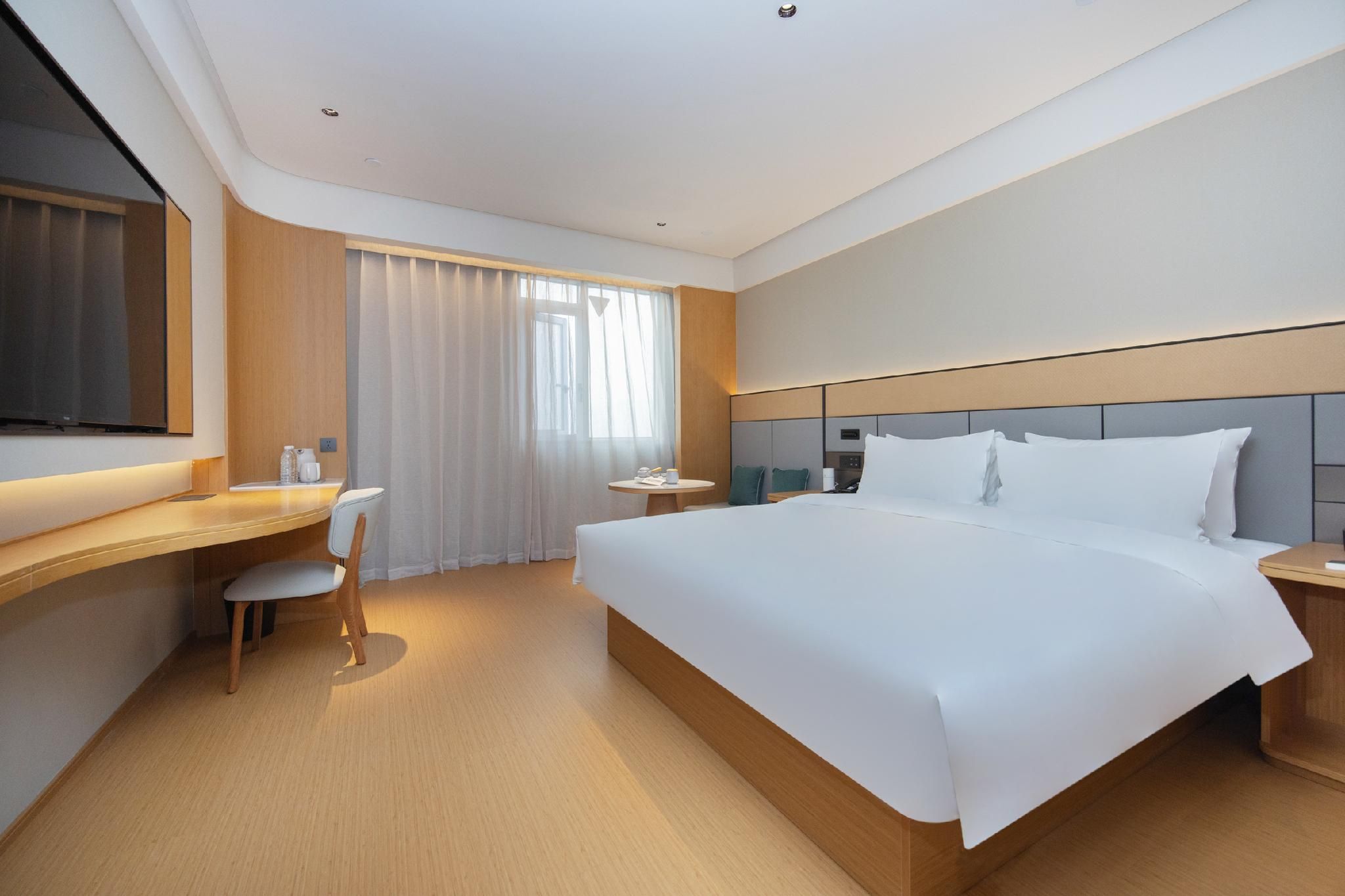 Huazhu - Superior BedRoom