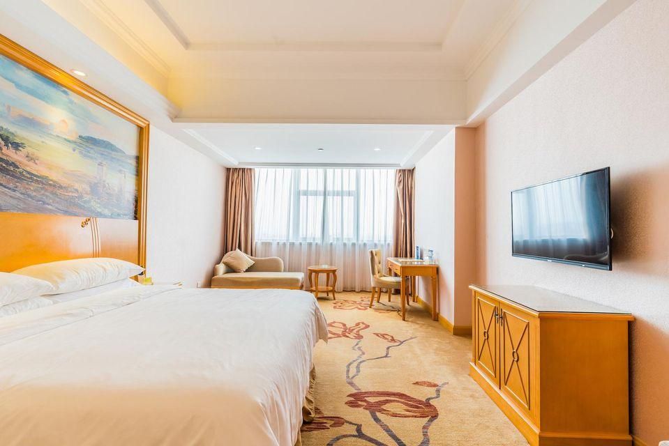 WH - Superior Bed Room